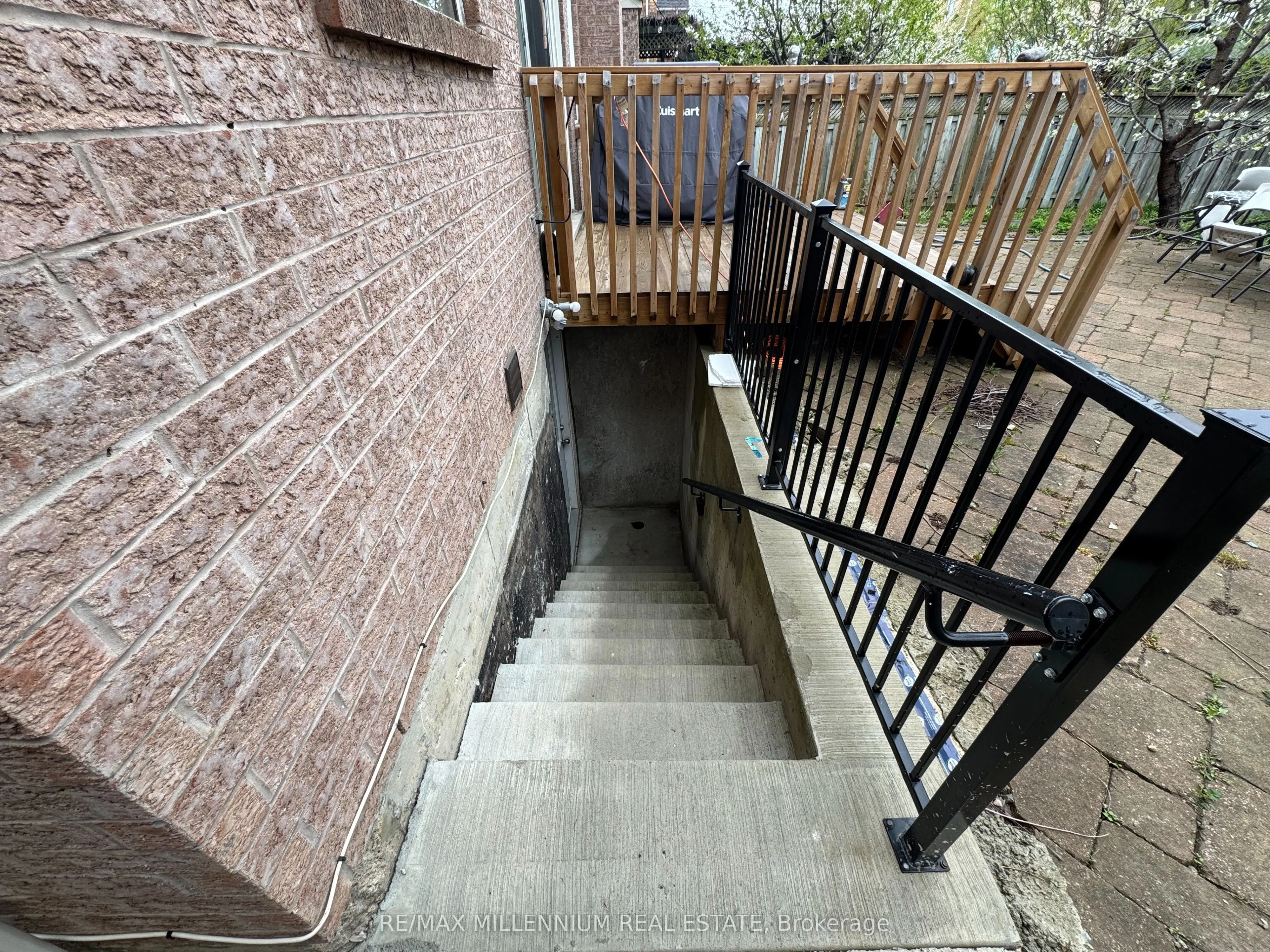 1427 Duval Drive