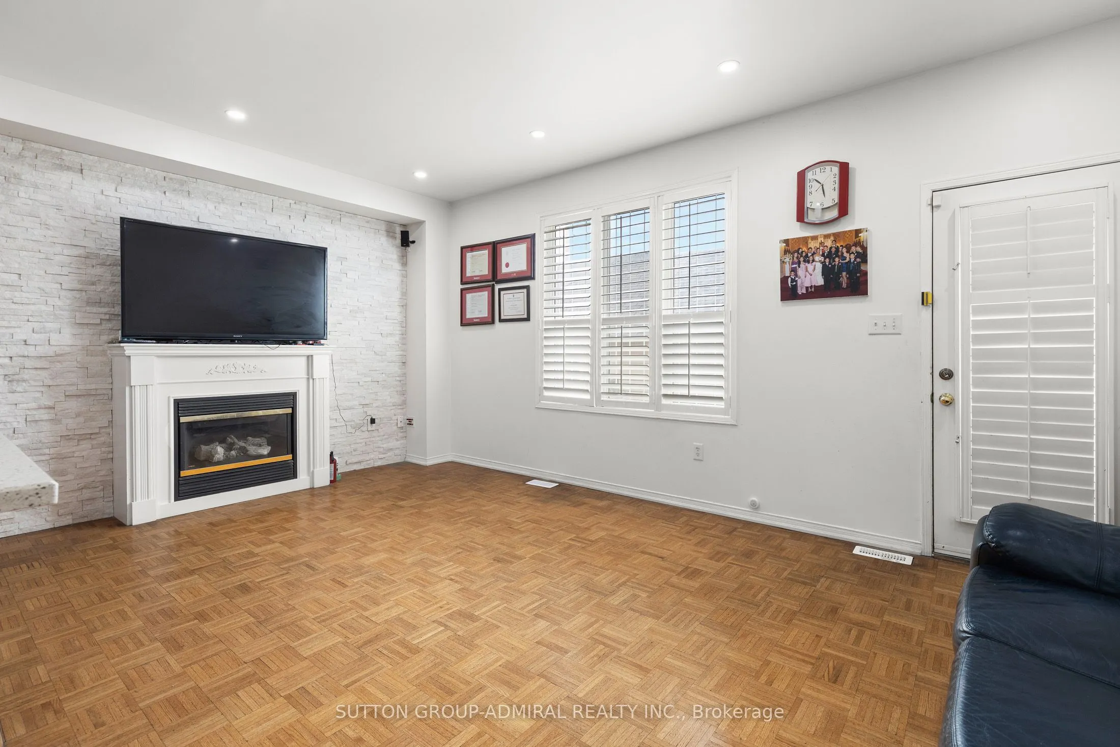 23 Delabo Drive