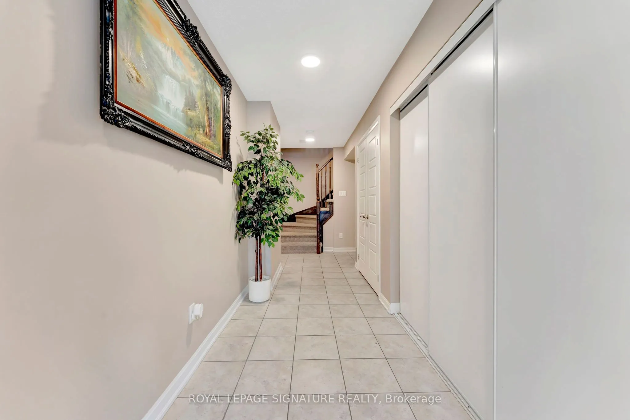 165 Hampshire Way, #134