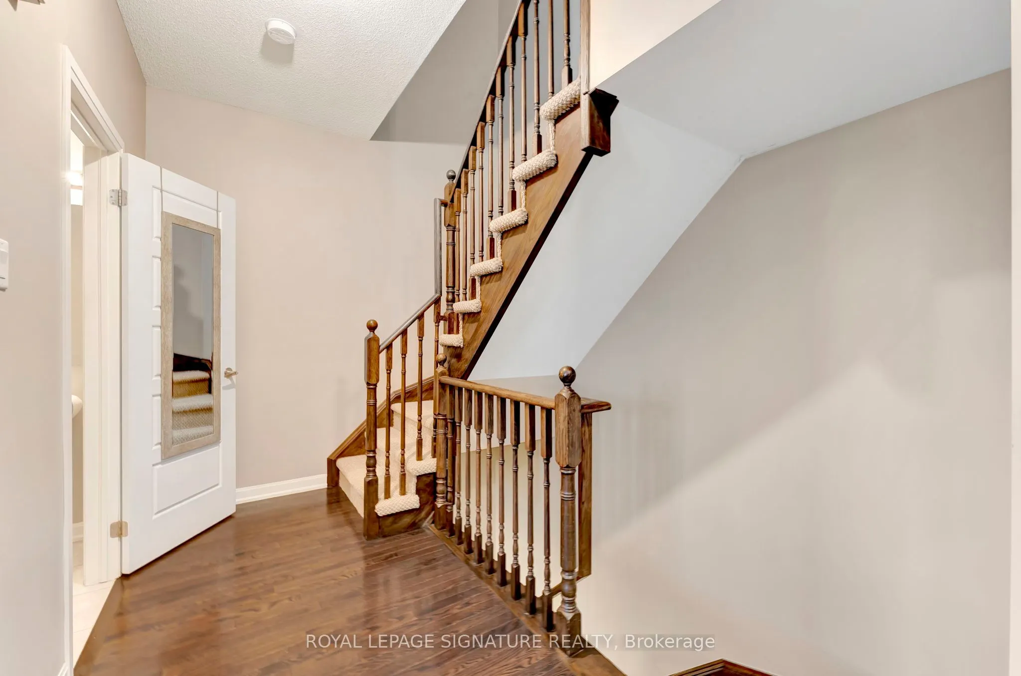 165 Hampshire Way, #134