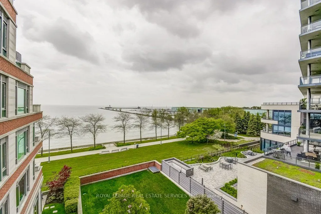 65 Port Street E, #406