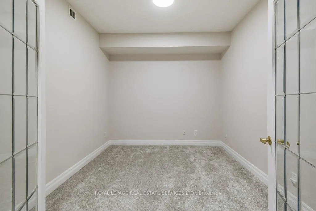 65 Port Street E, #406