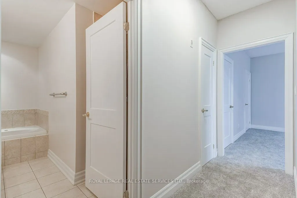 65 Port Street E, #406