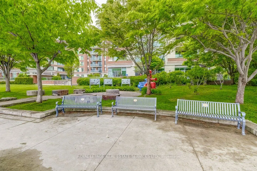 65 Port Street E, #406