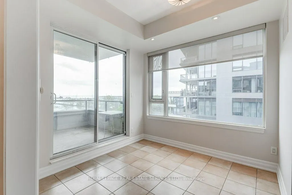 65 Port Street E, #406