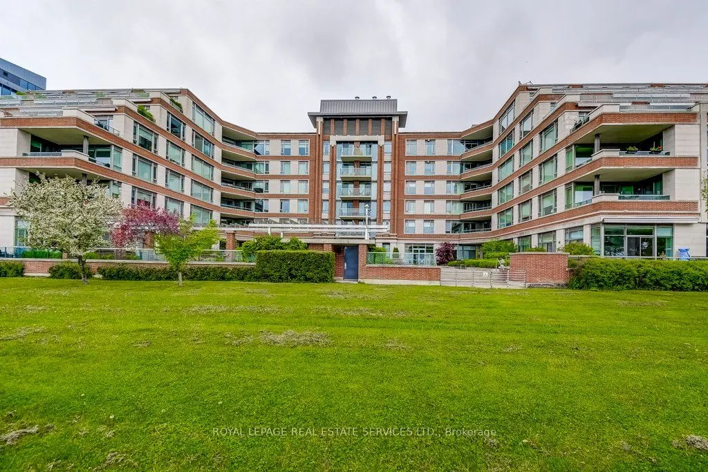 65 Port Street E, #406