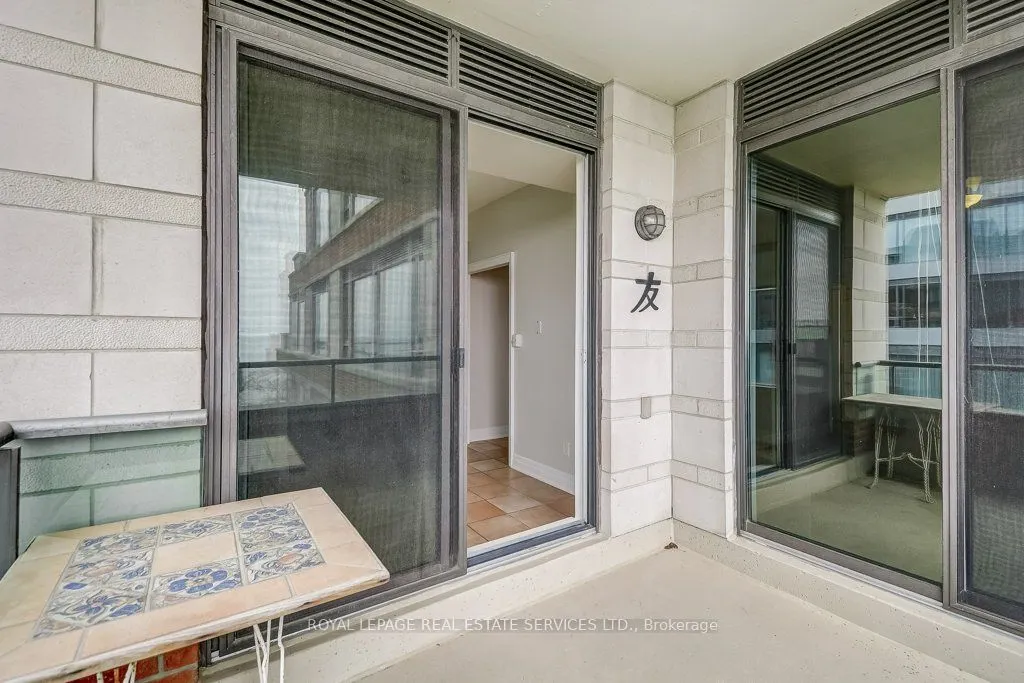 65 Port Street E, #406