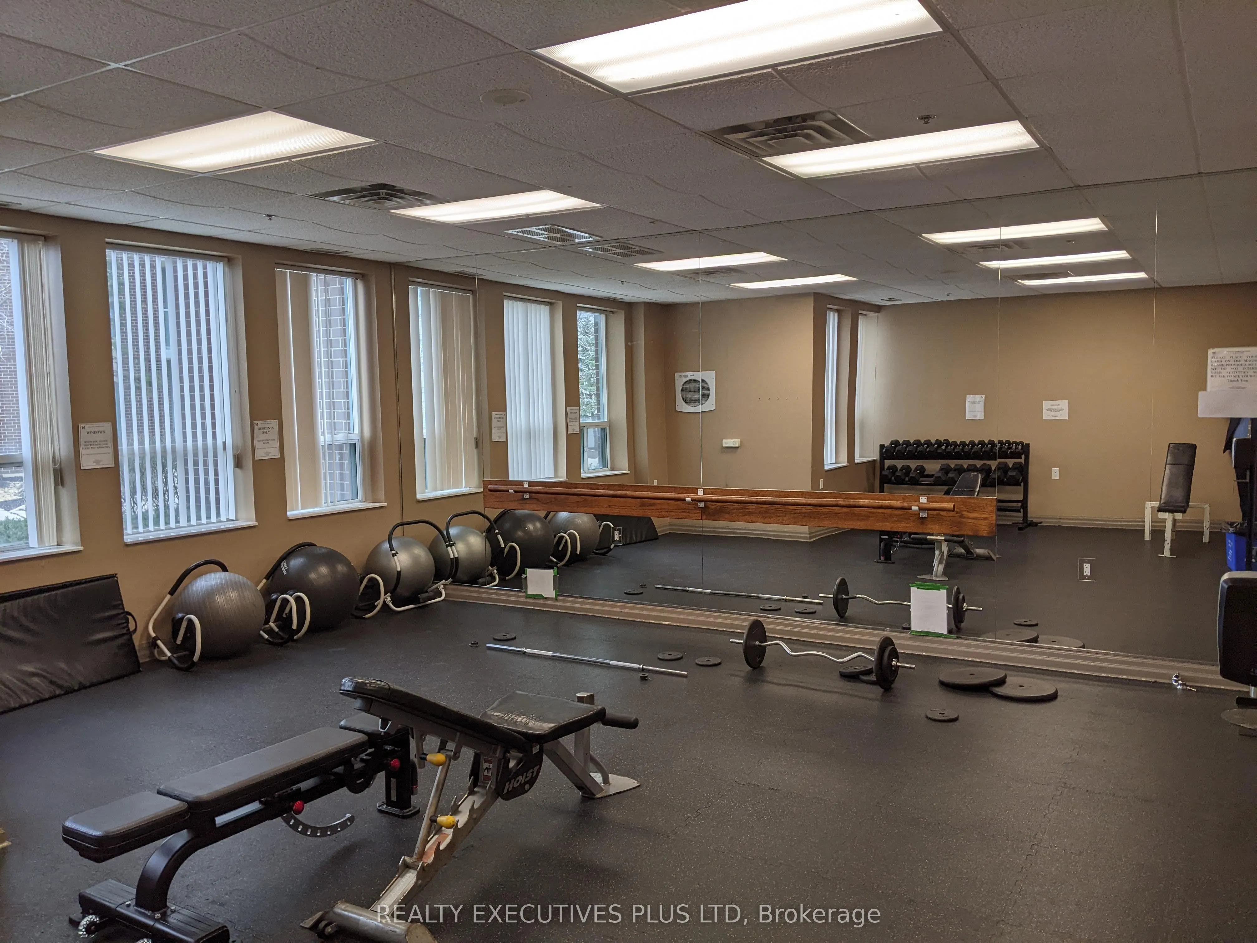 4879 Kimbermount Avenue, #308