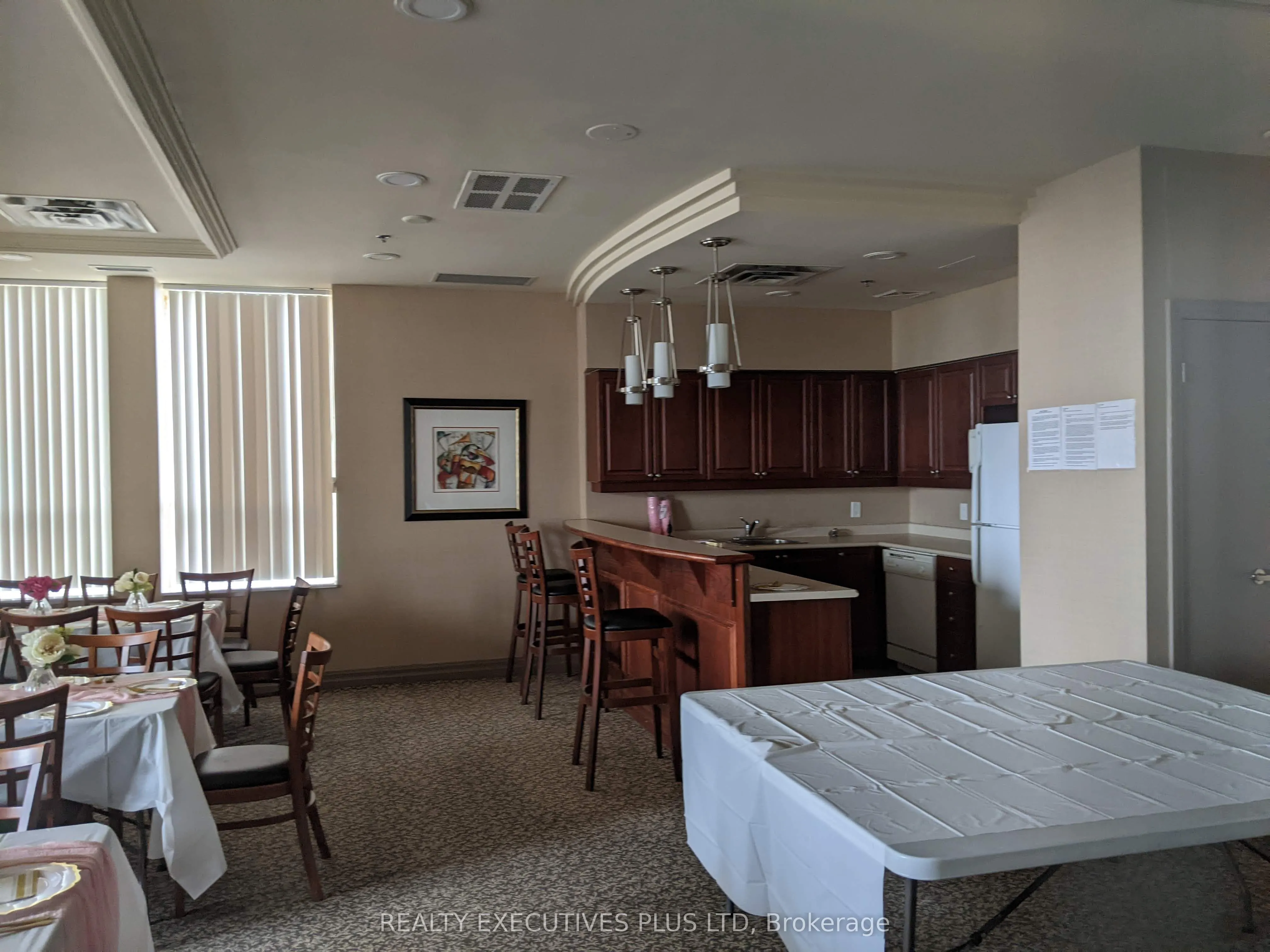 4879 Kimbermount Avenue, #308