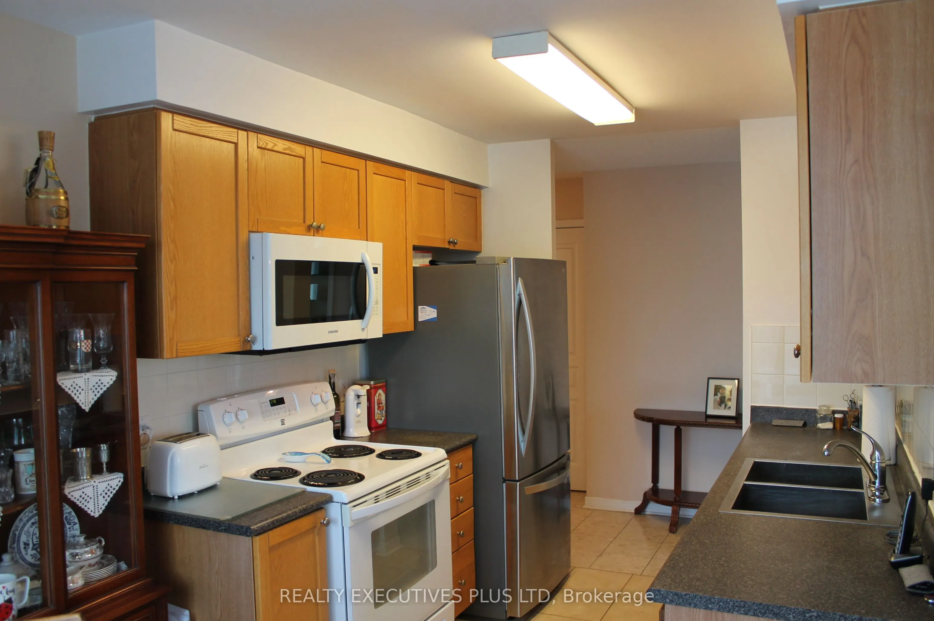 4879 Kimbermount Avenue, #308