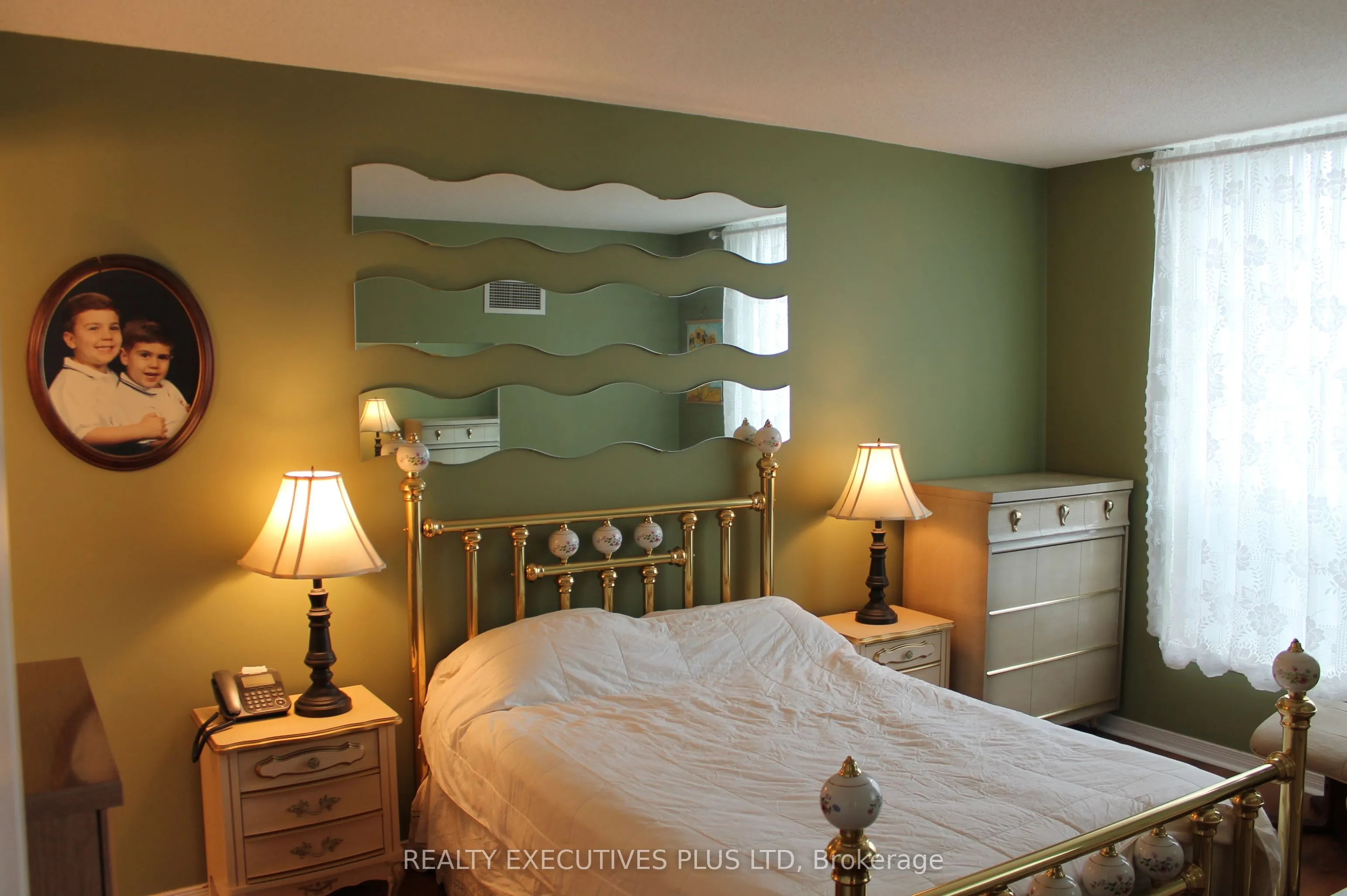 4879 Kimbermount Avenue, #308