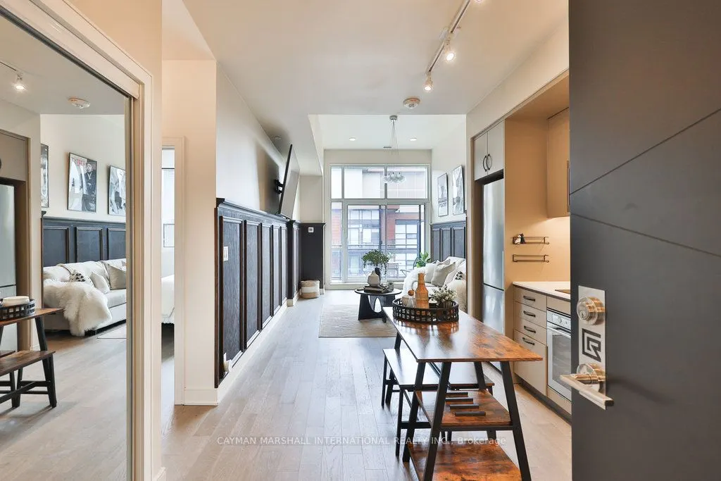 1575 Lakeshore Road W, #462