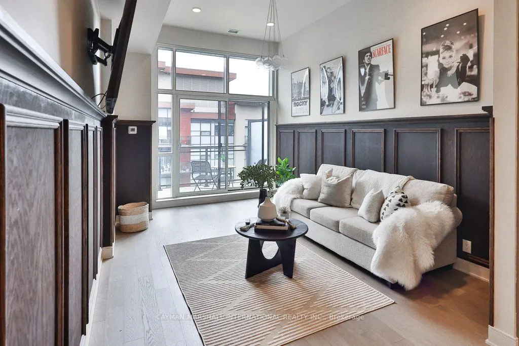 1575 Lakeshore Road W, #462