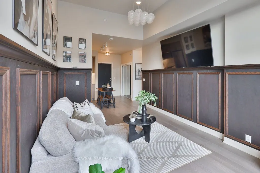 1575 Lakeshore Road W, #462