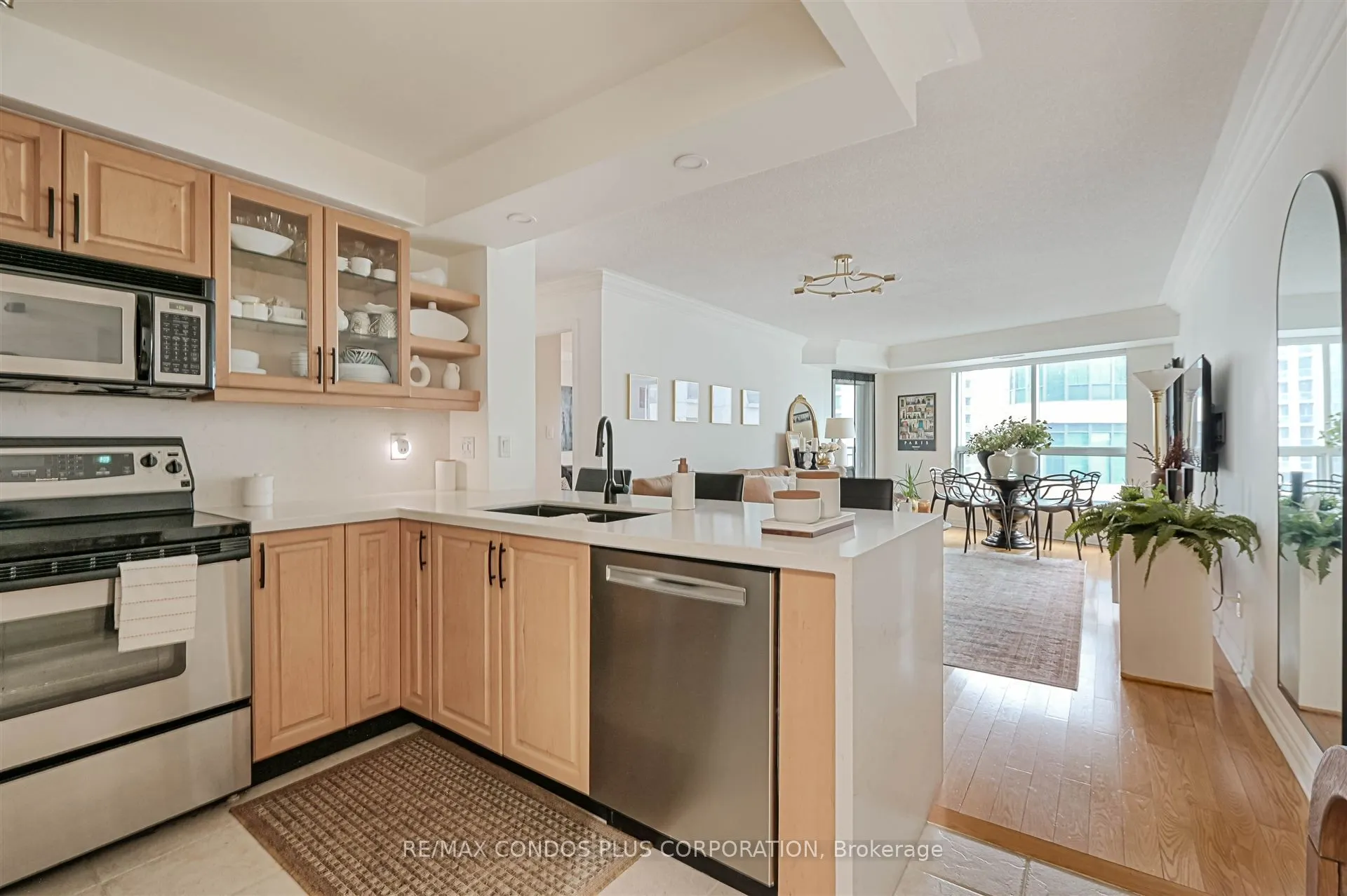 2111 Lake Shore Boulevard W, #912