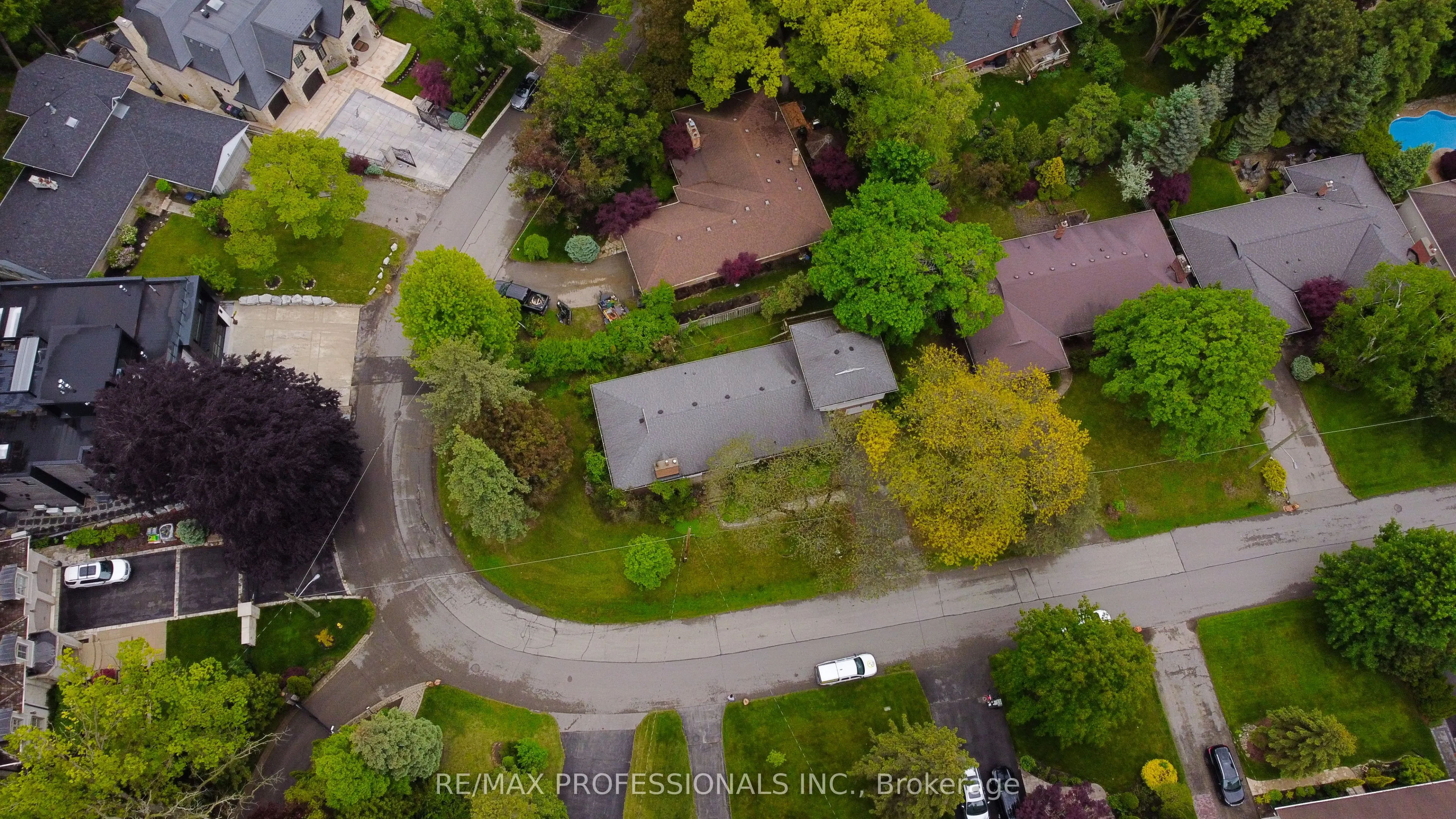 88 Valecrest Drive