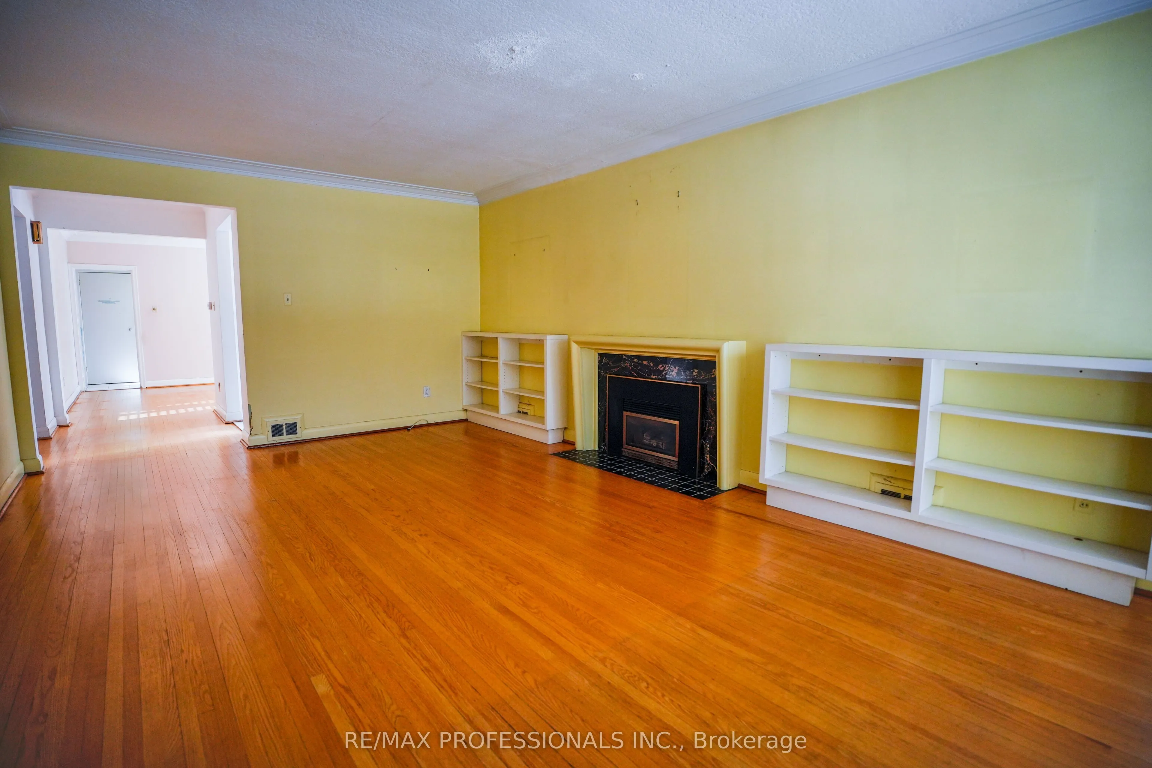 88 Valecrest Drive