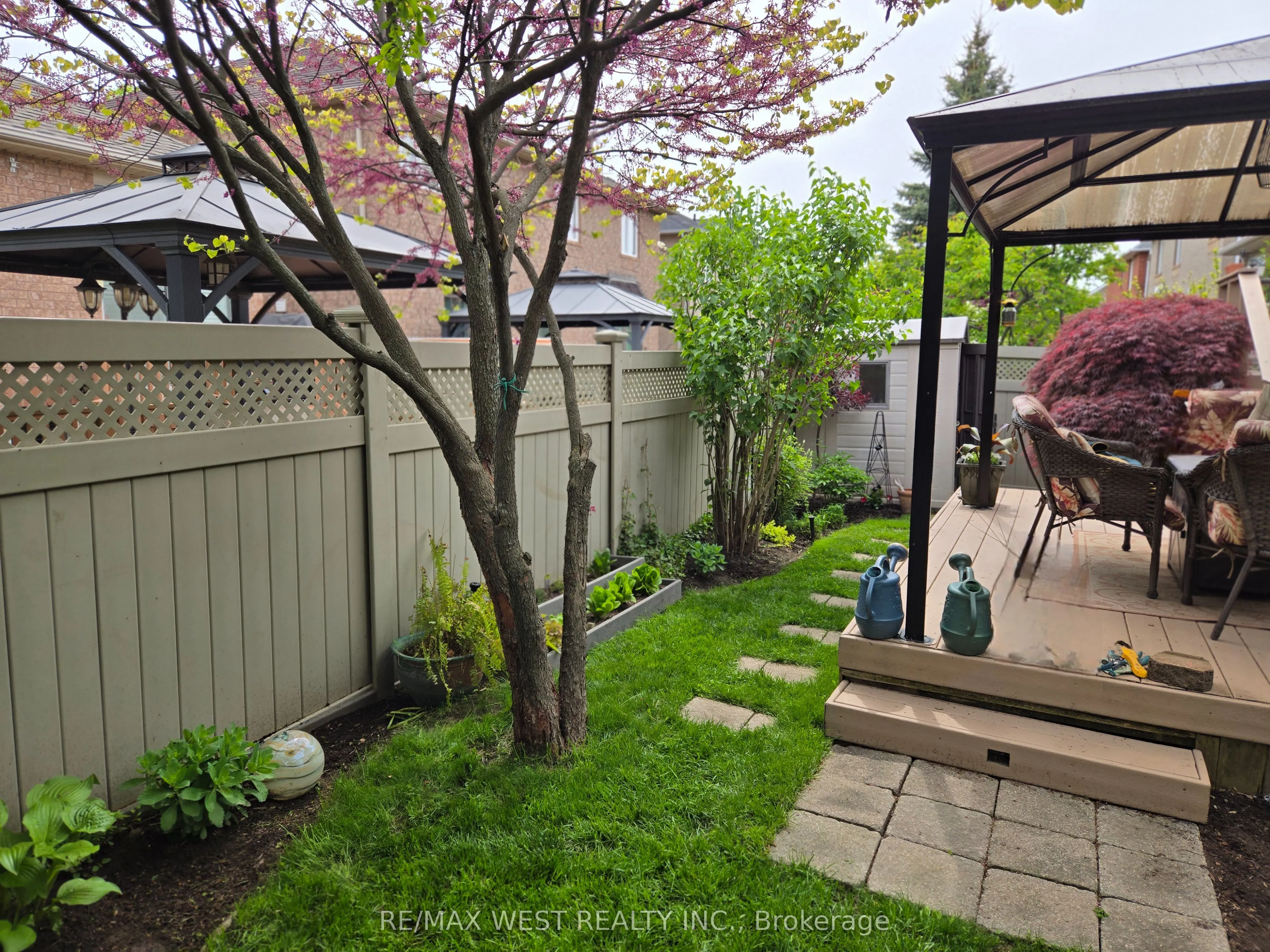 2223 Lapsley Crescent