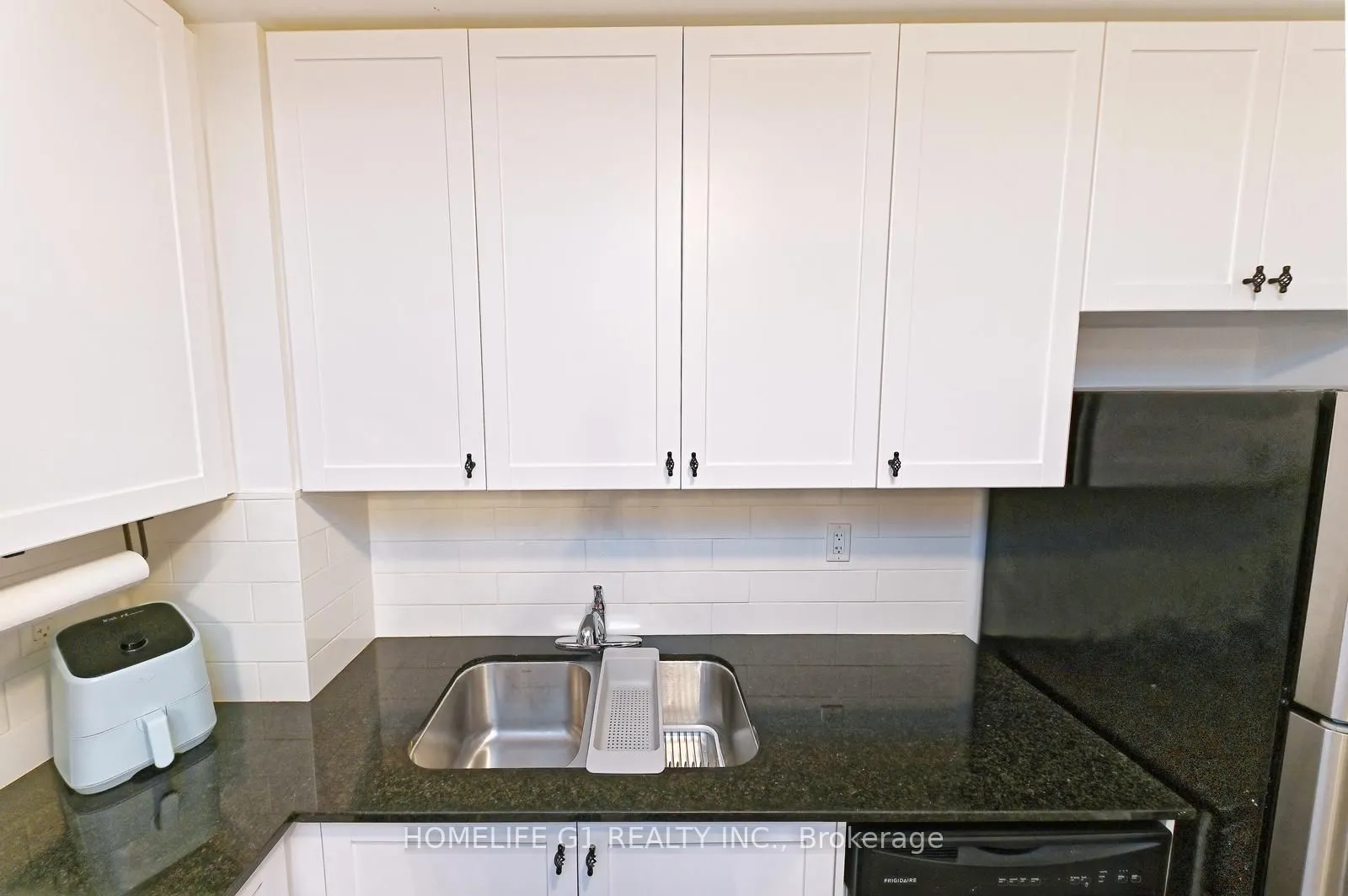 6B-867 Wilson Avenue, #6B
