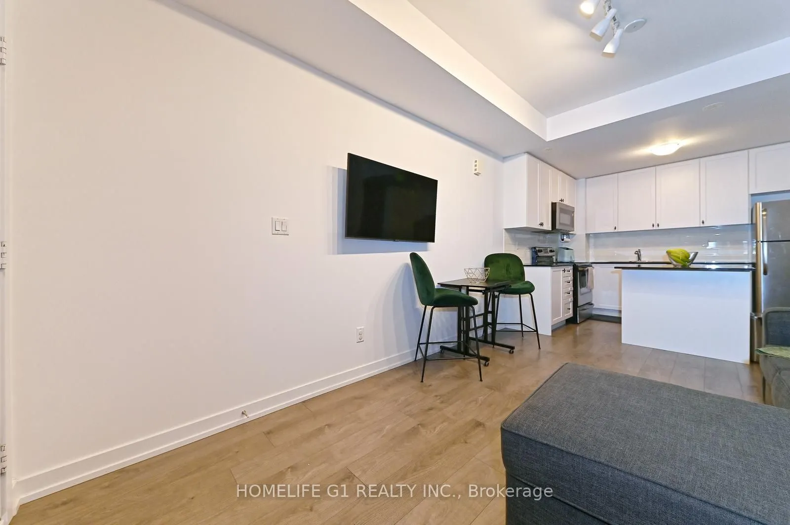 6B-867 Wilson Avenue, #6B