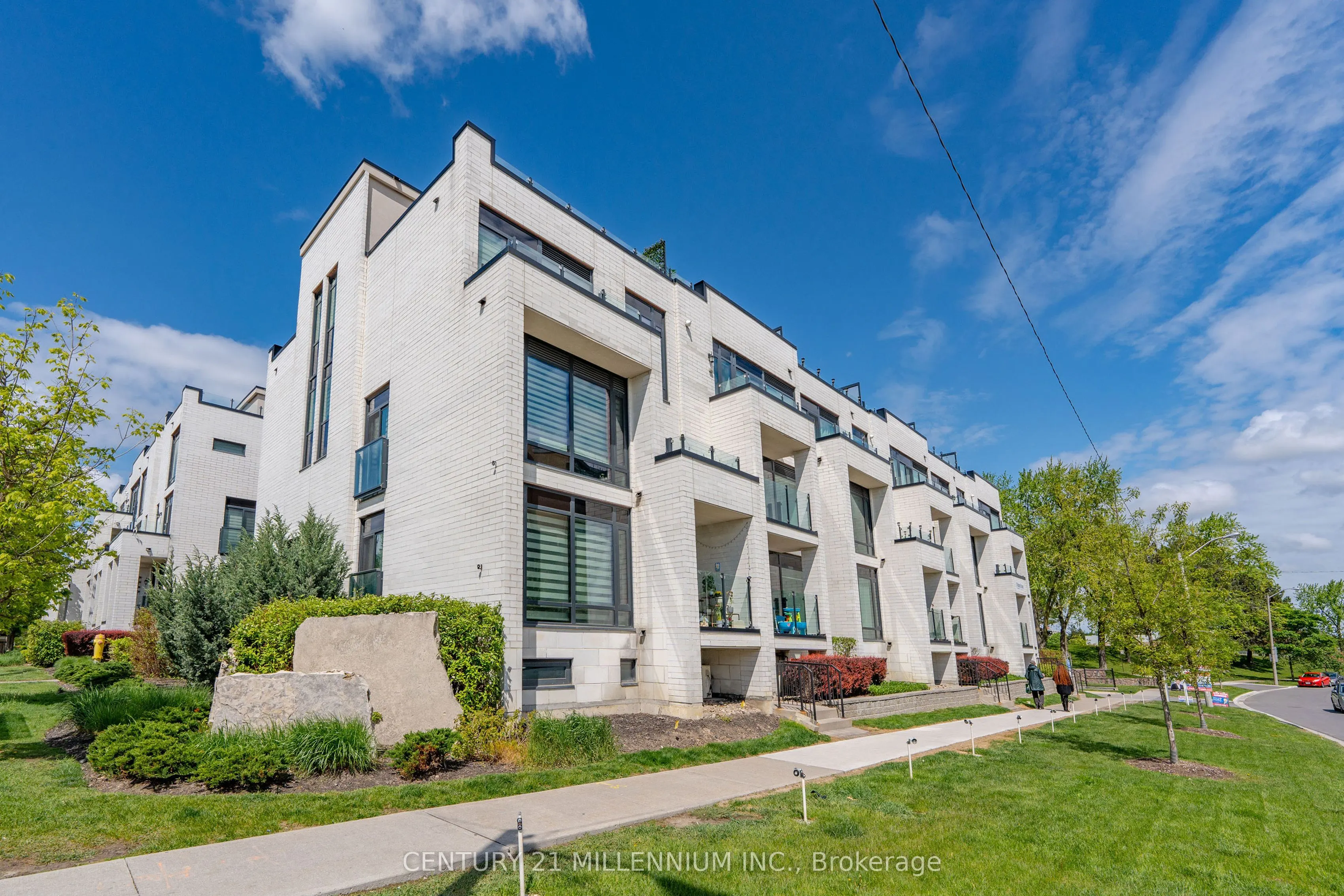 130 Widdicombe Hill Boulevard, #414