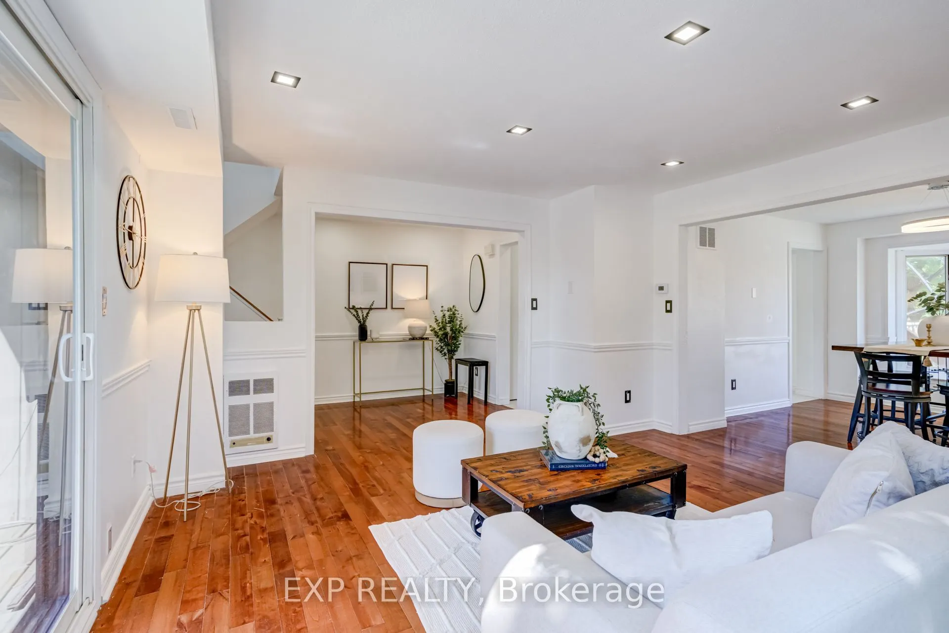 6780 Formentera Avenue, #29