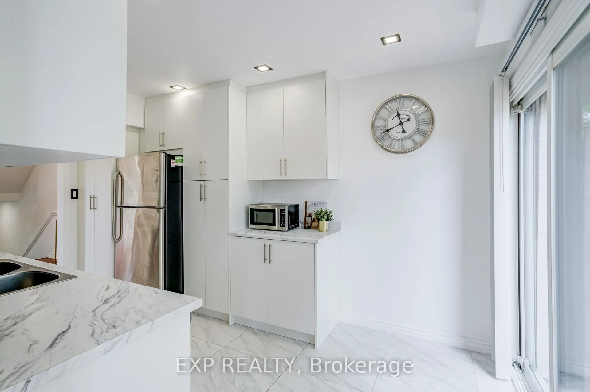 6780 Formentera Avenue, #29