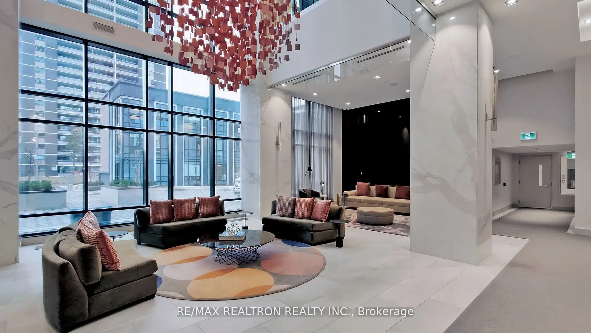 7 Mabelle Avenue, #308A