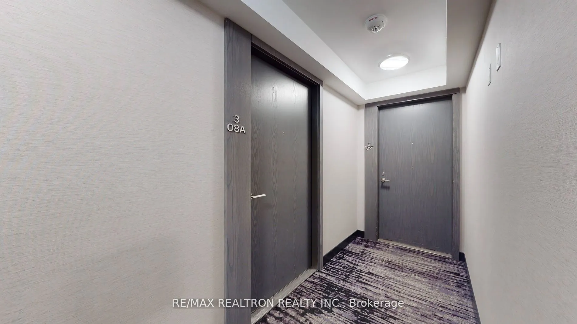 7 Mabelle Avenue, #308A