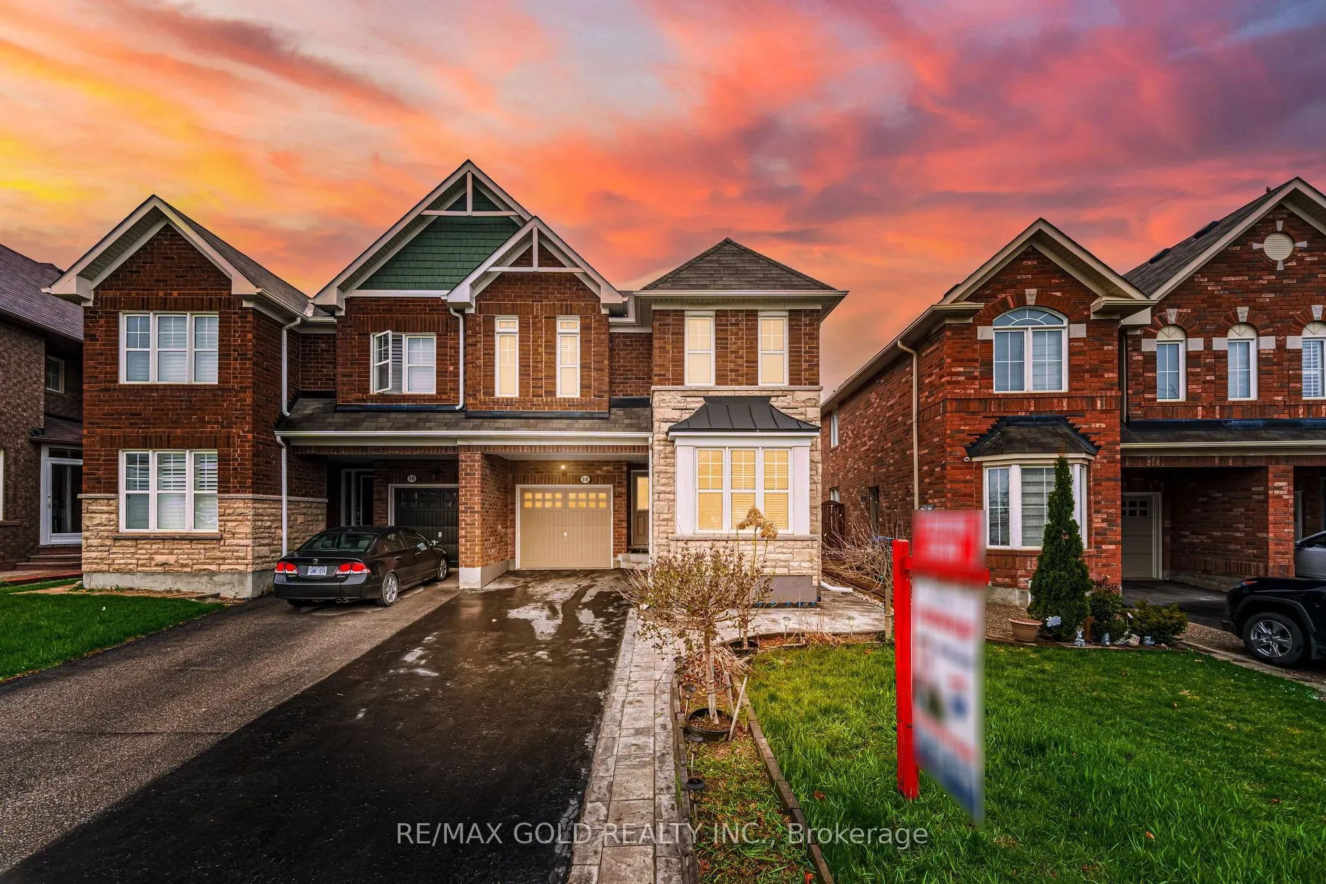 14 Apple Valley Way