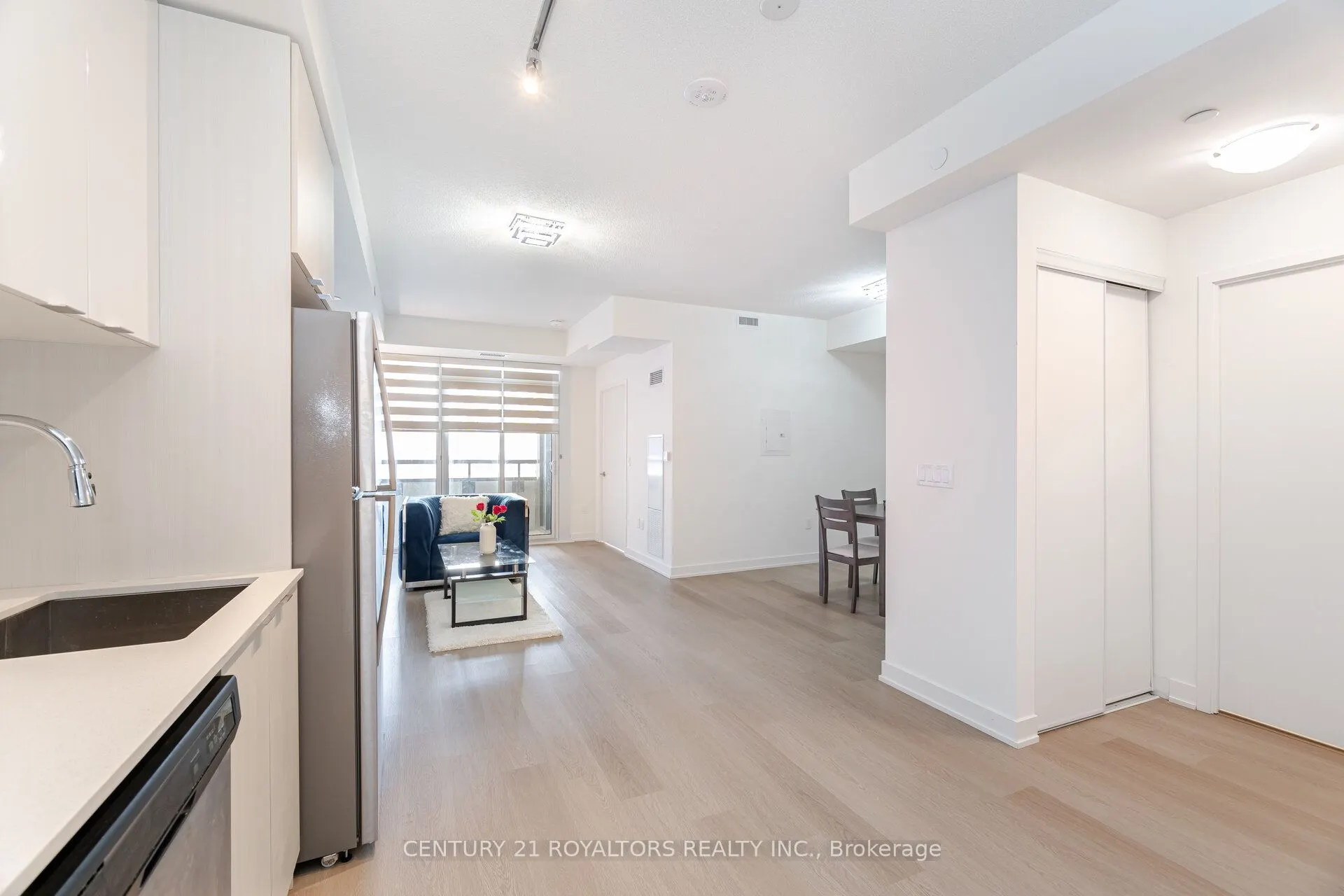 859 The Queensway, #509
