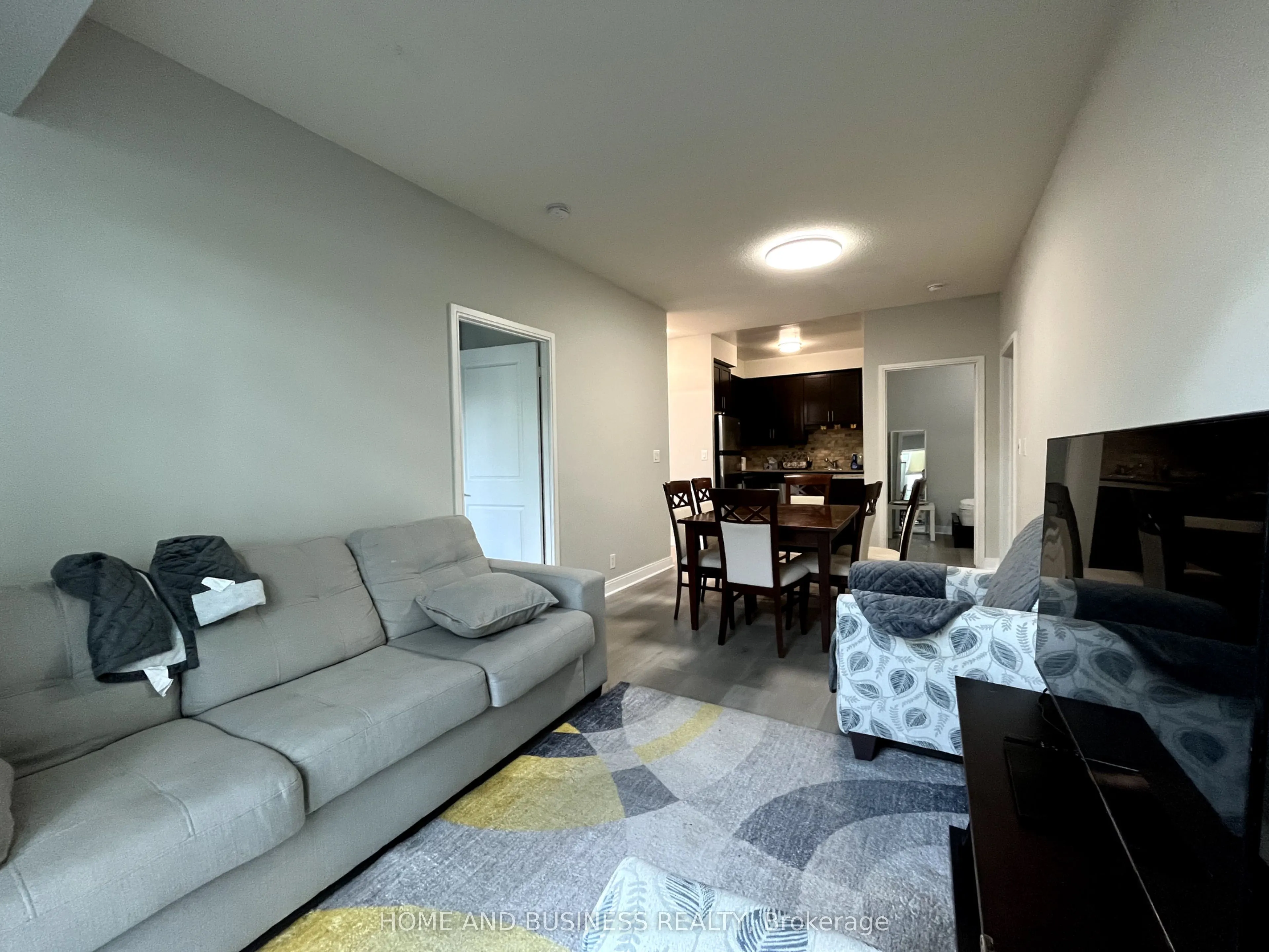 80 Absolute Avenue #101