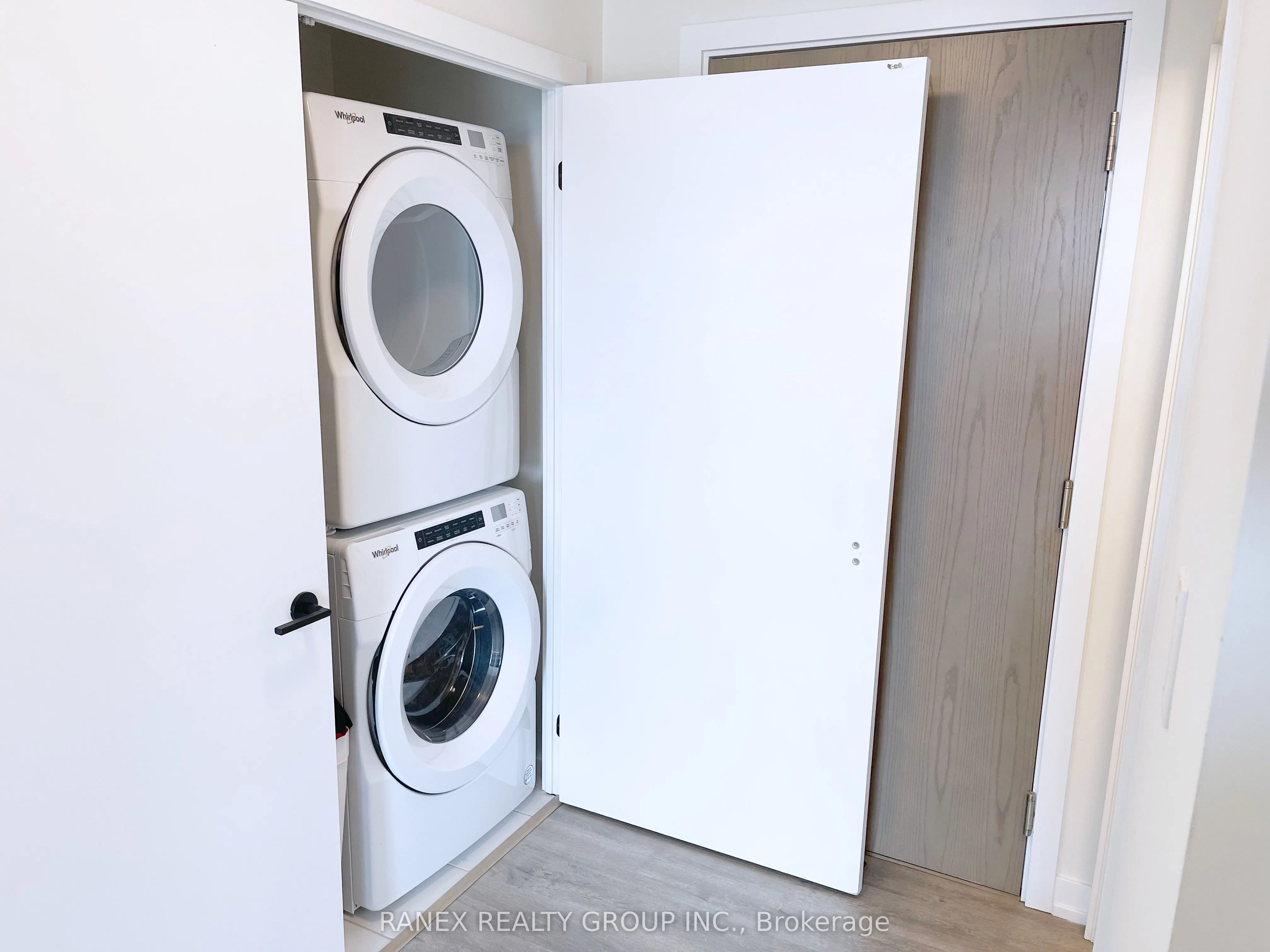 2300 St. Clair Avenue W, #808