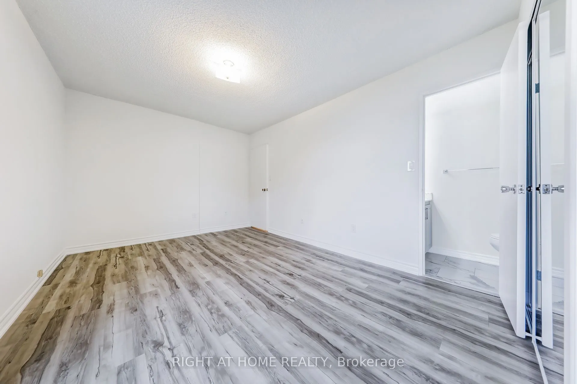335 Driftwood Avenue, #701