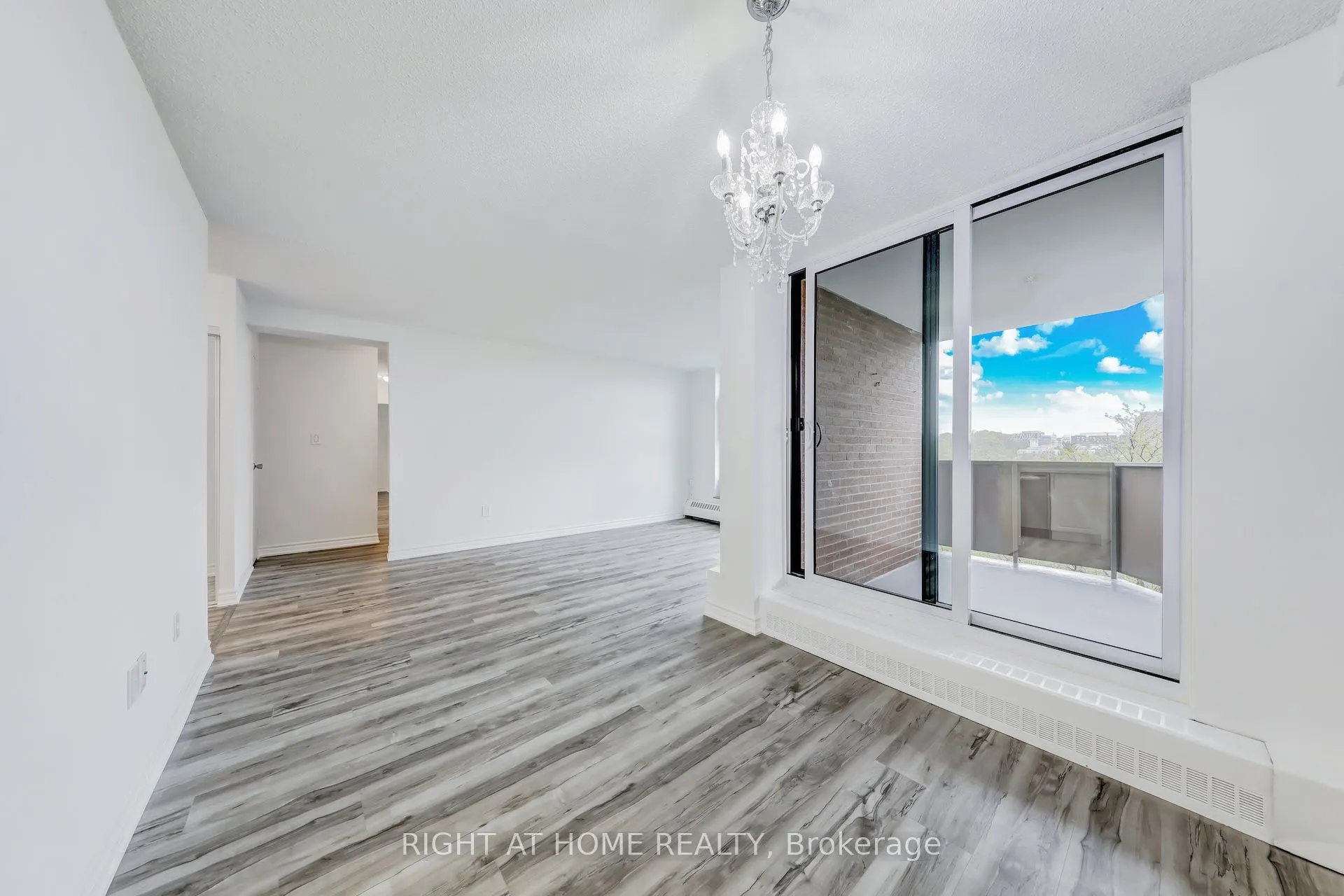 335 Driftwood Avenue, #701