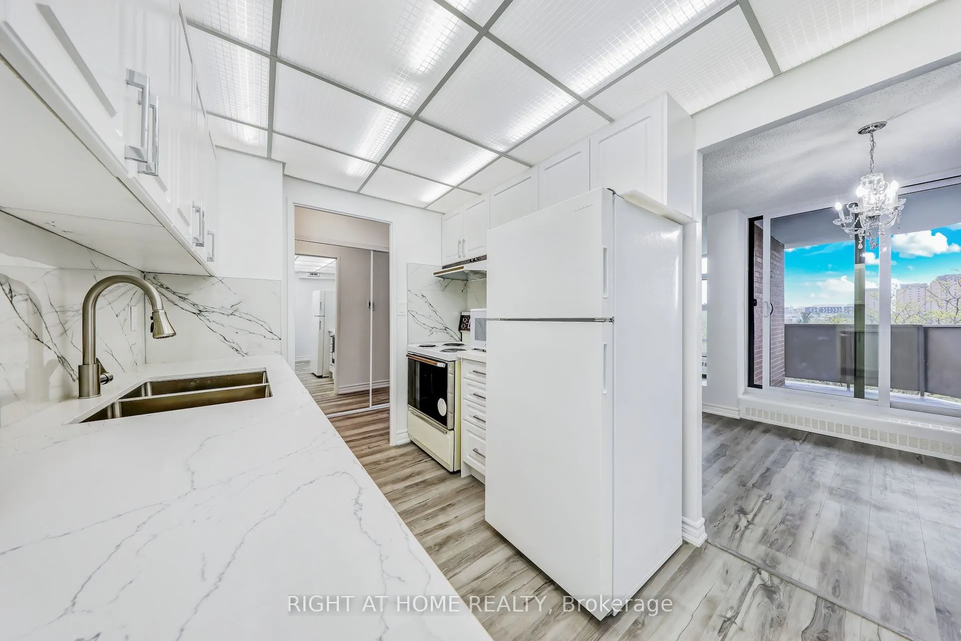 335 Driftwood Avenue, #701