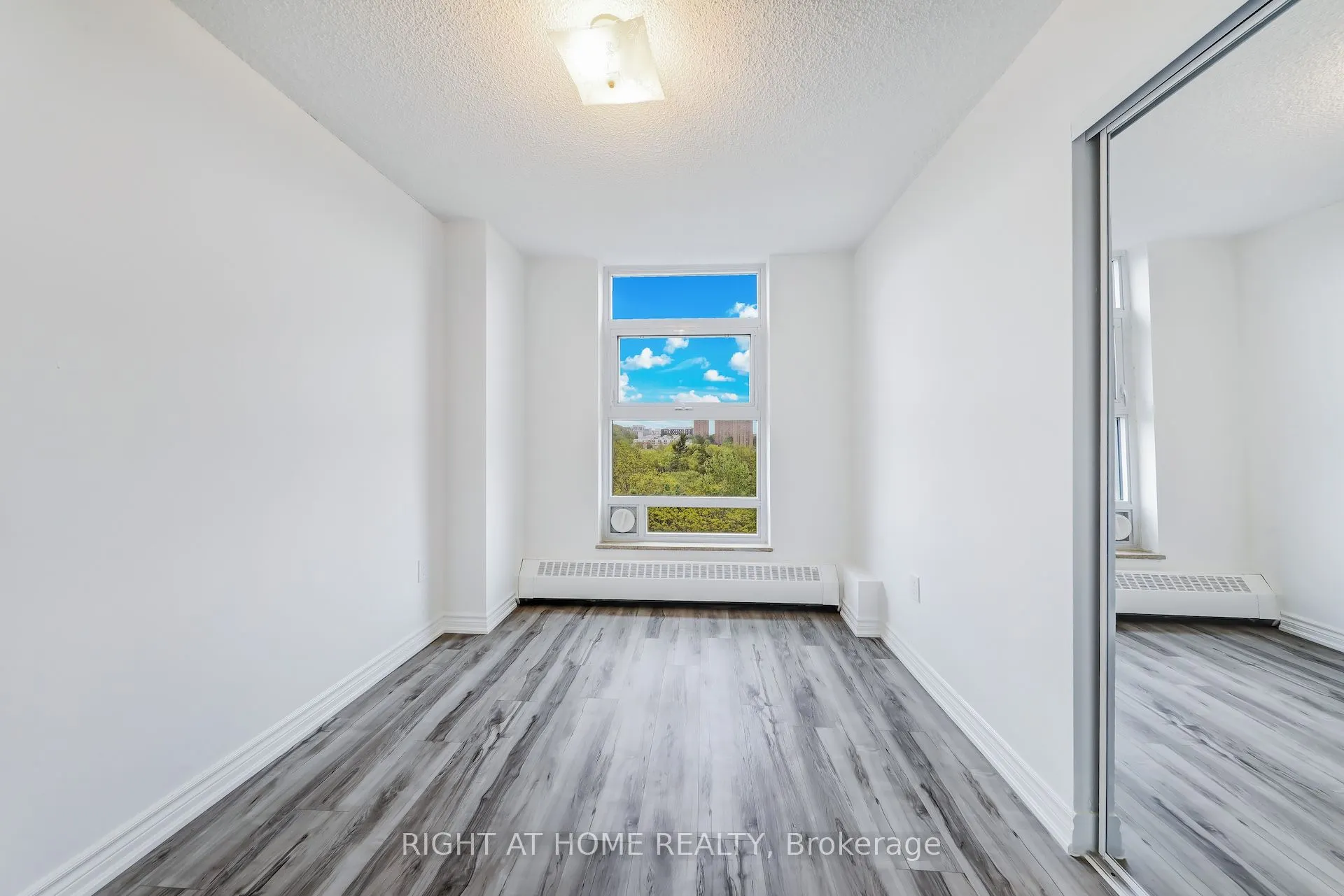 335 Driftwood Avenue, #701