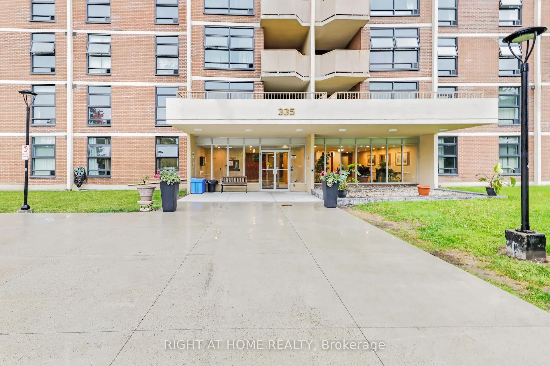 335 Driftwood Avenue, #701