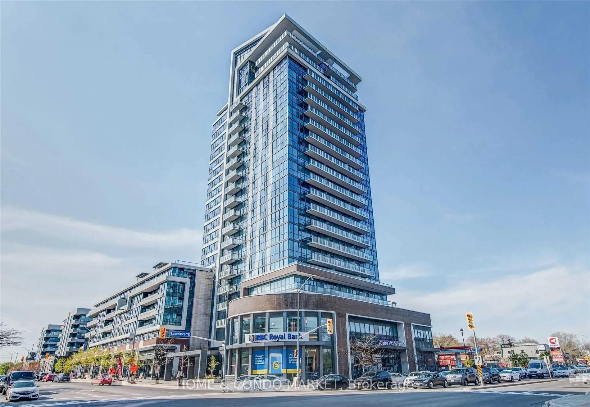 1 Hurontario Street, #315