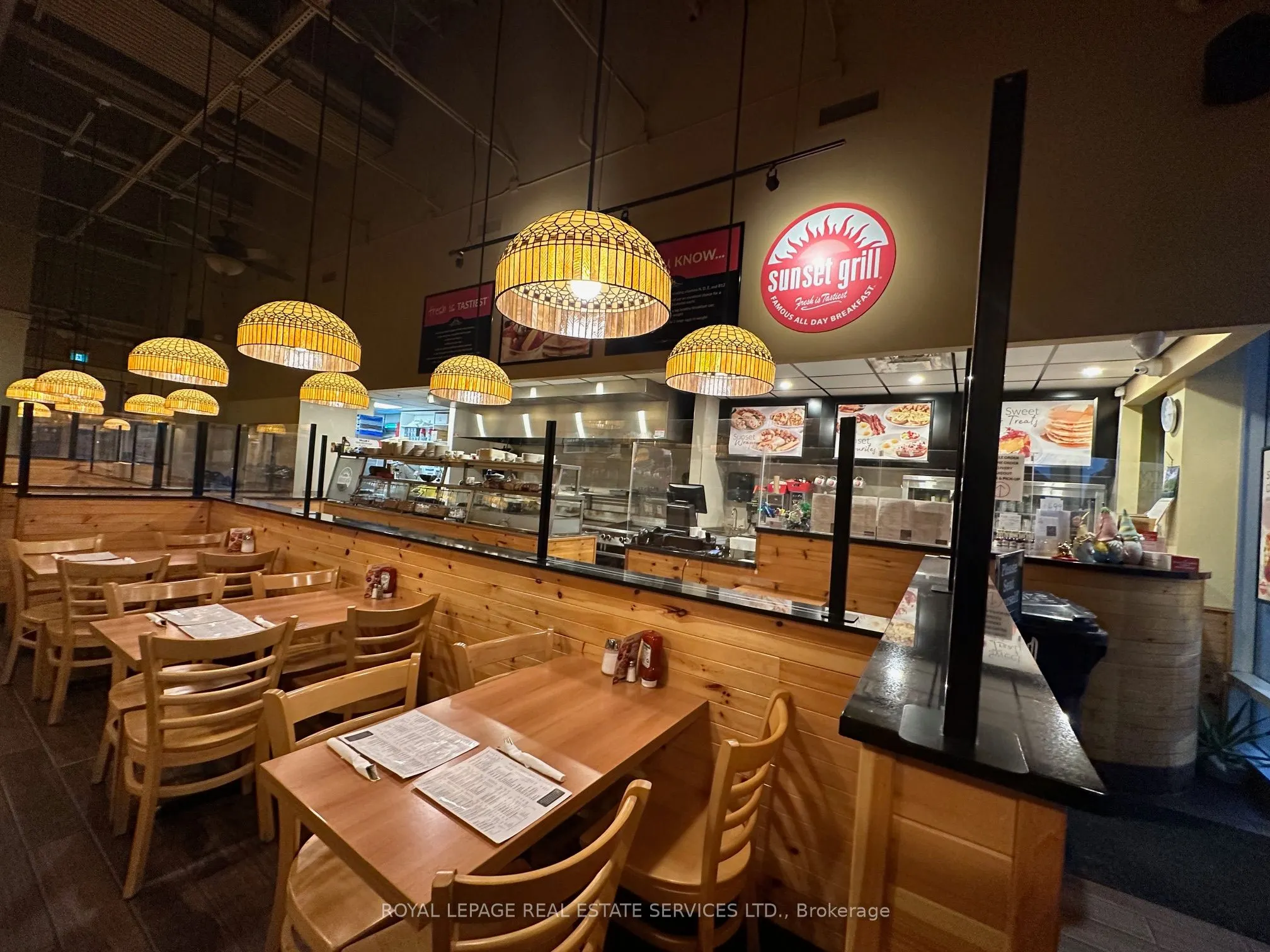 507 Lakeshore Road