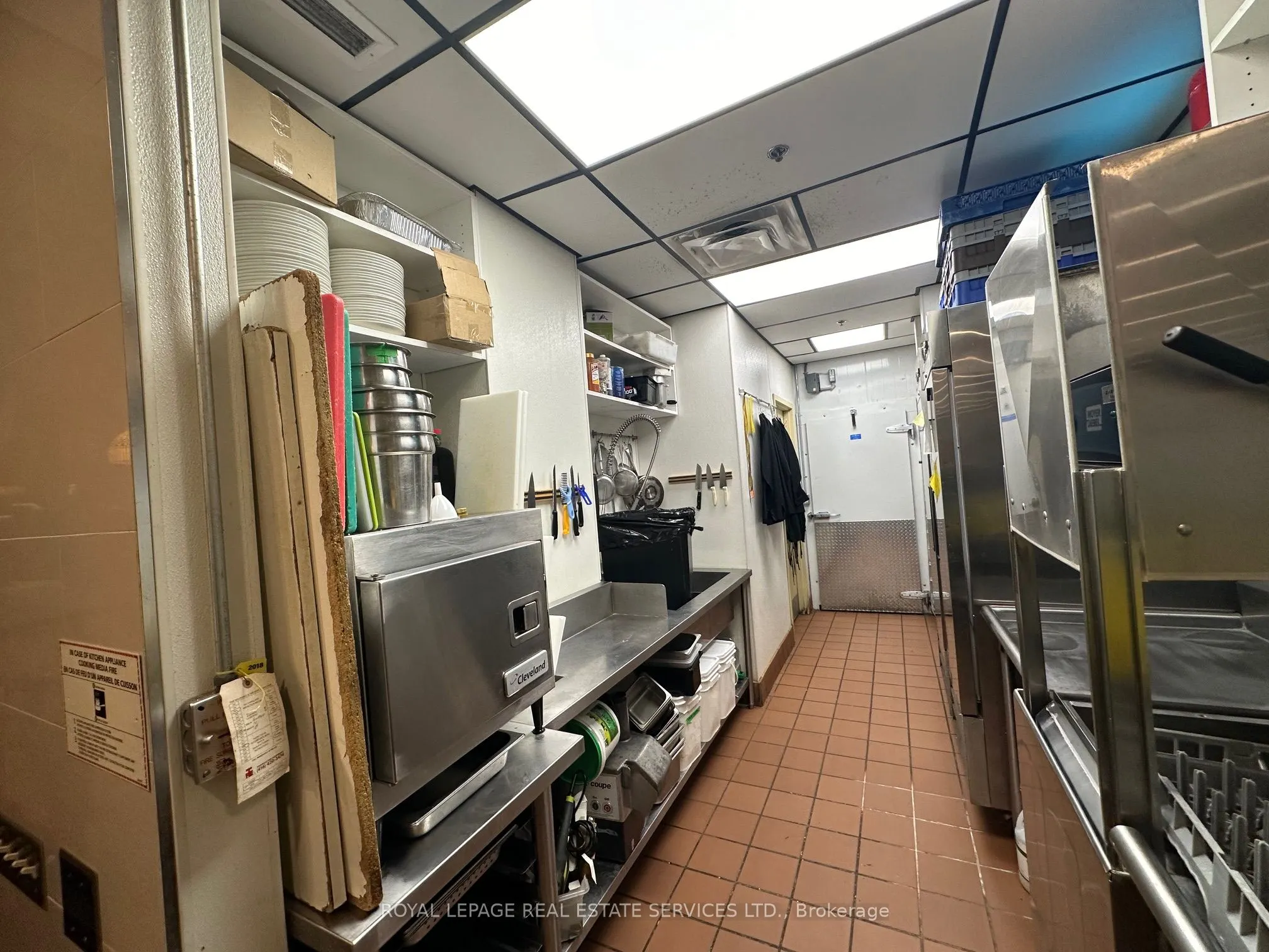 507 Lakeshore Road