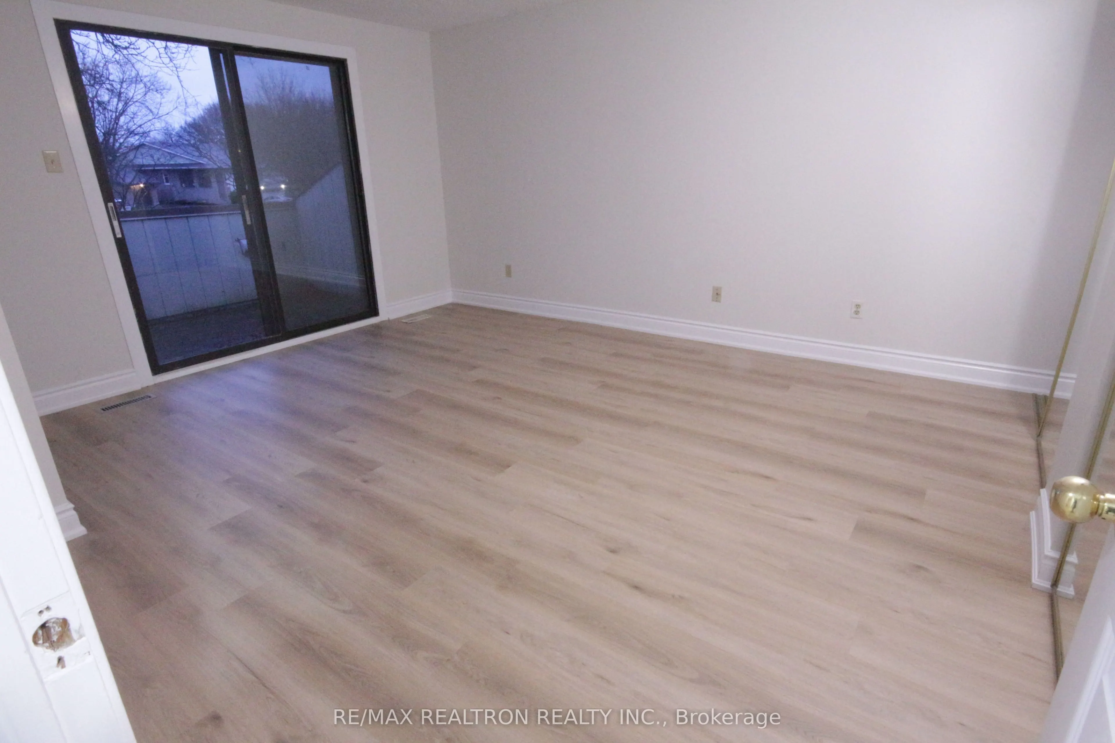 4272 Gayling Gardens