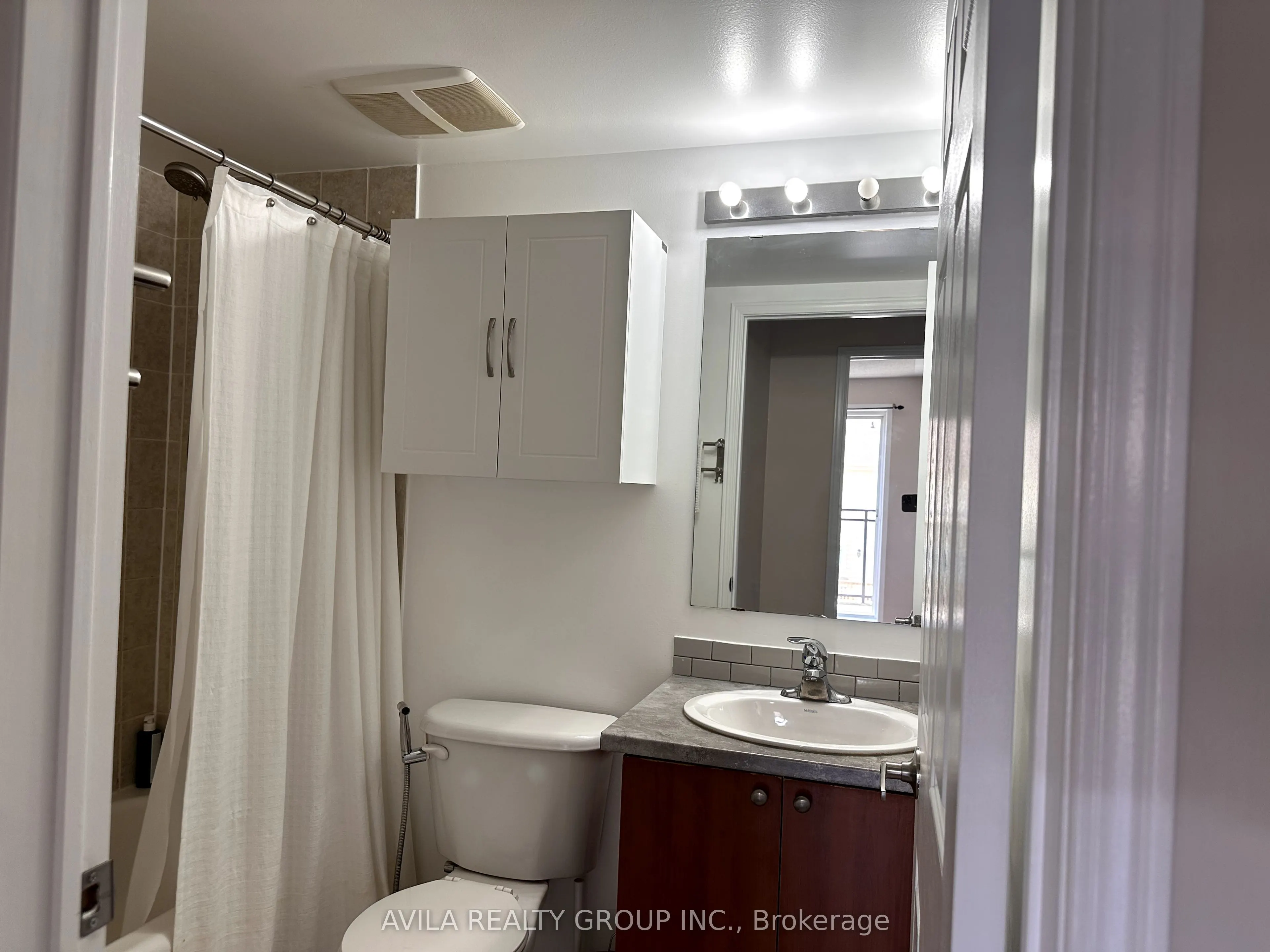 4975 Southampton Drive, #144