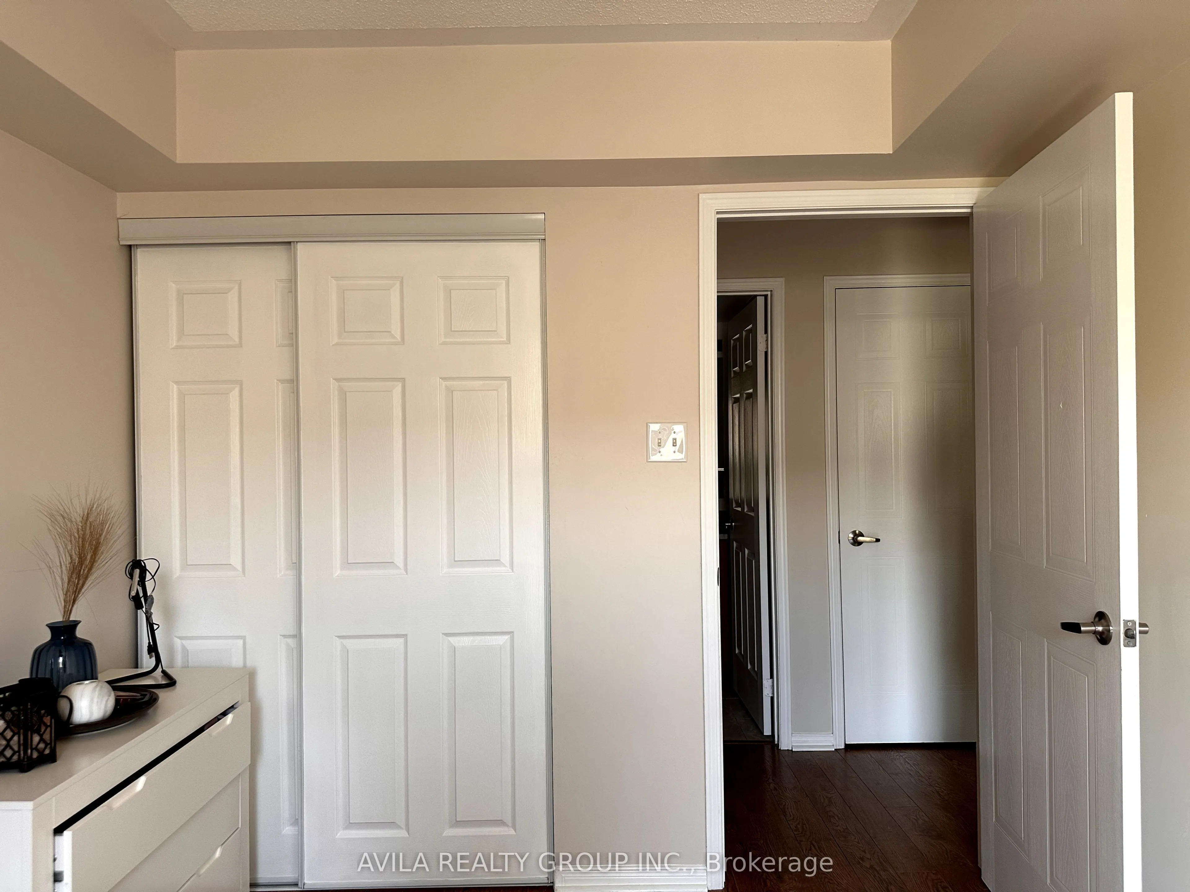 4975 Southampton Drive, #144