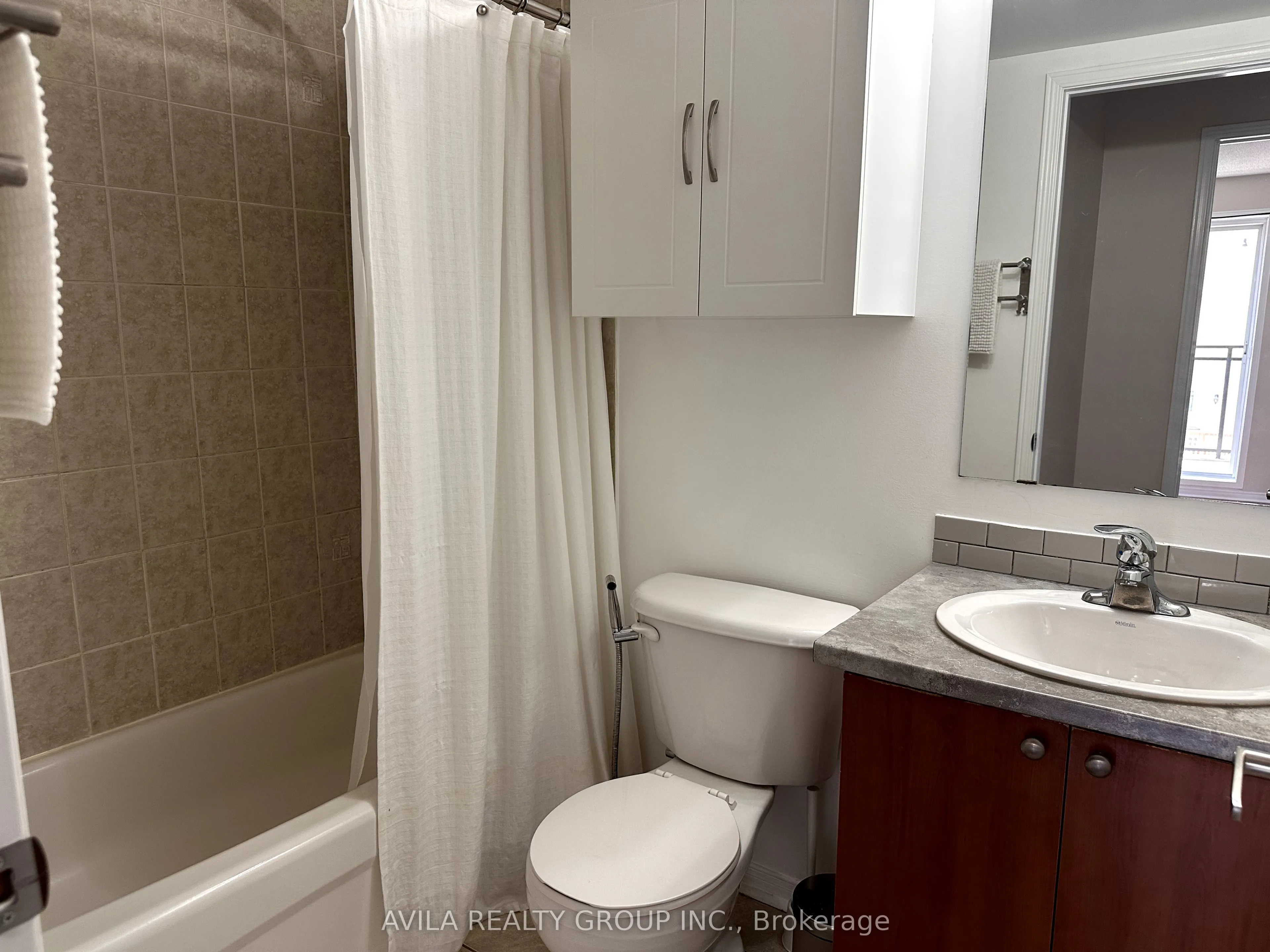 4975 Southampton Drive, #144