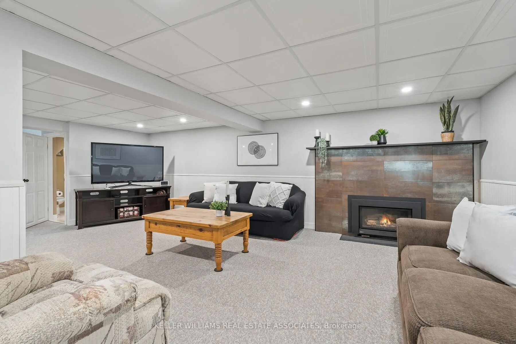 67 Moore Park Crescent
