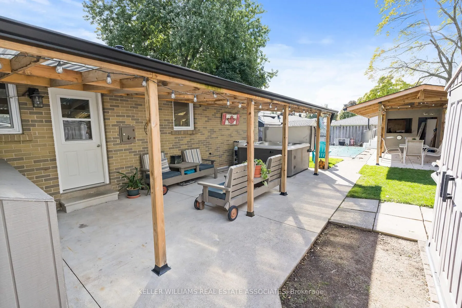 67 Moore Park Crescent