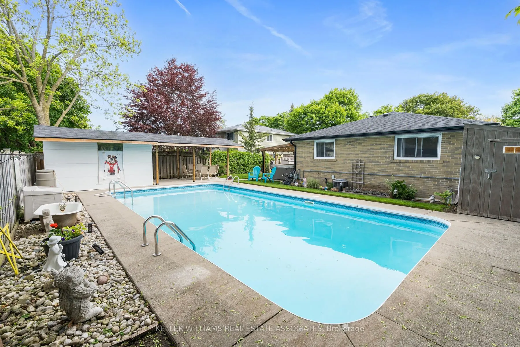 67 Moore Park Crescent