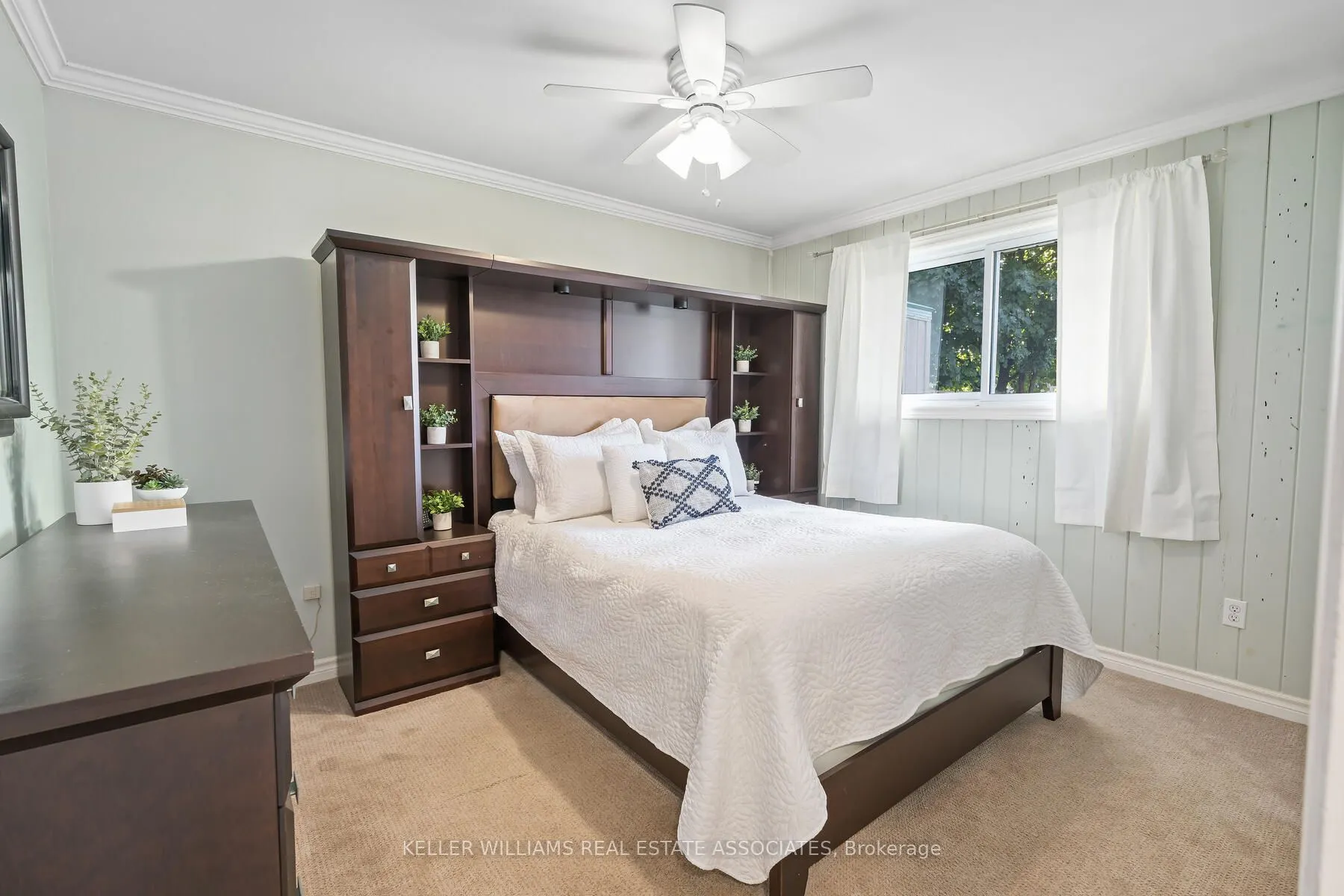 67 Moore Park Crescent