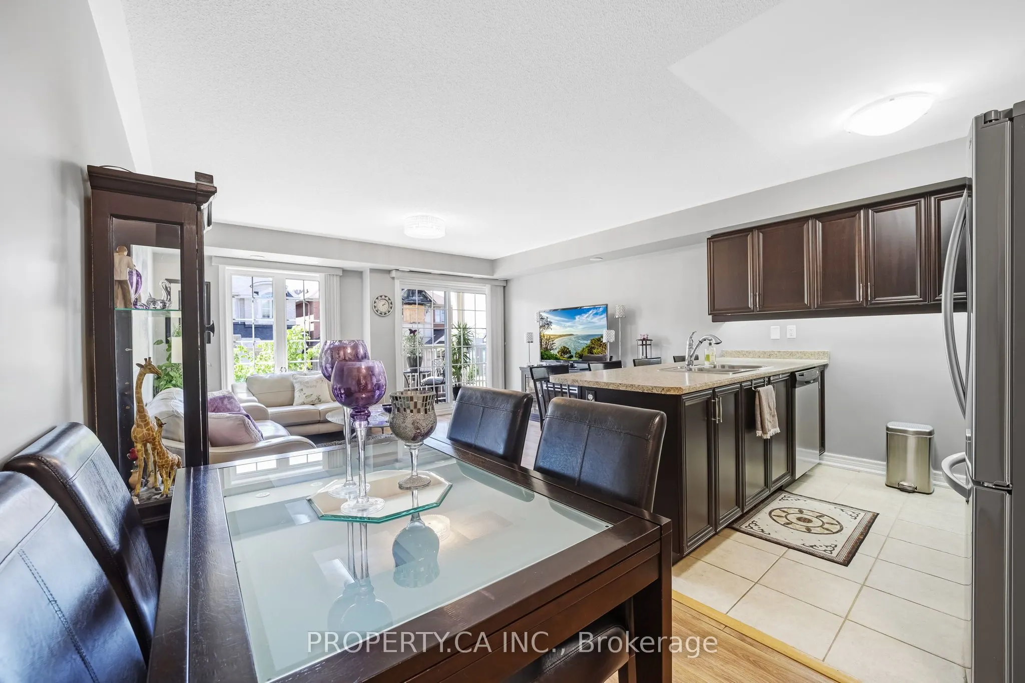 157 Isaac Devins Boulevard, #6
